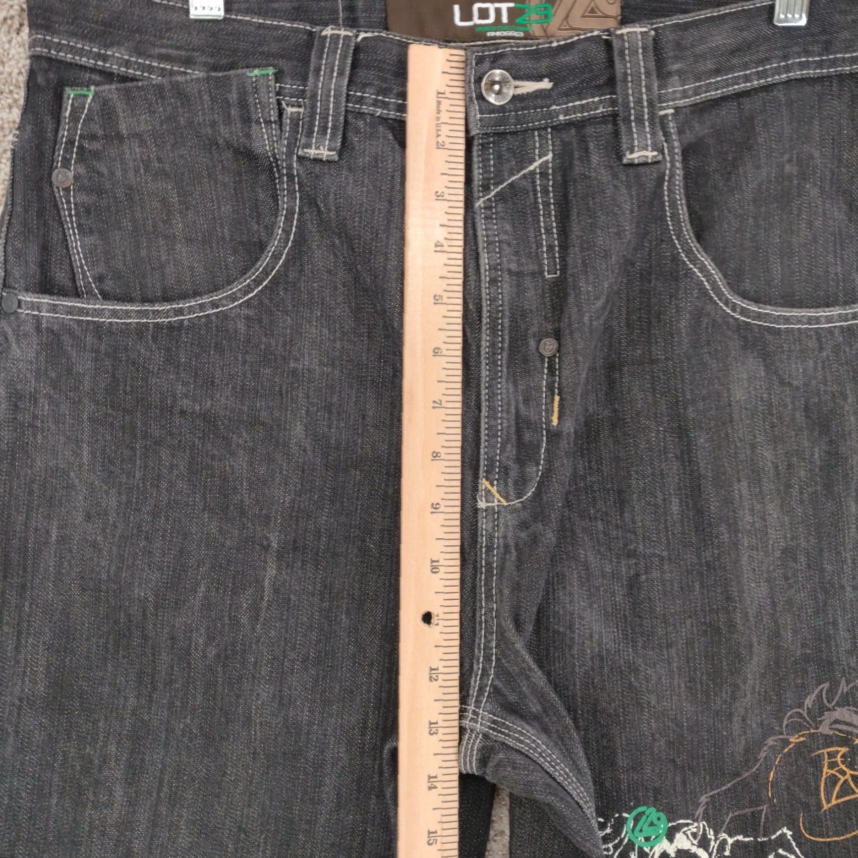 VINTAGE Lot 29 Tasmanian Devil Baggy Jeans Mens 34x33 Black Hip Hop Grunge Y2K
