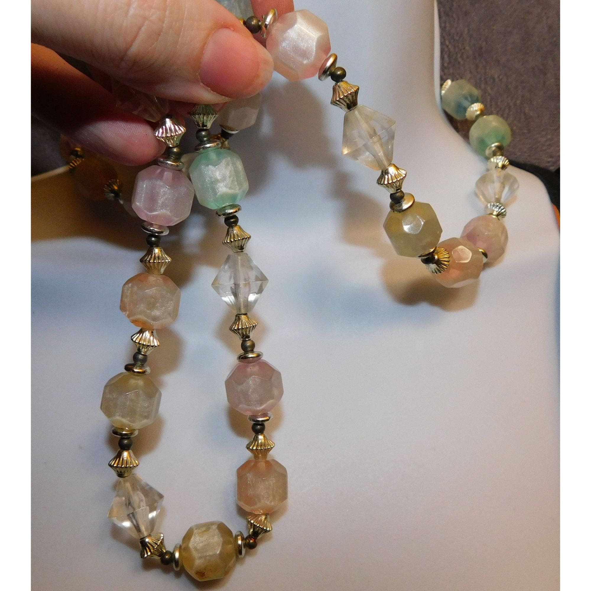 Other Chunky Pastel Shimmer Candycore Beaded Necklace Size ONE SIZE - 4 Thumbnail