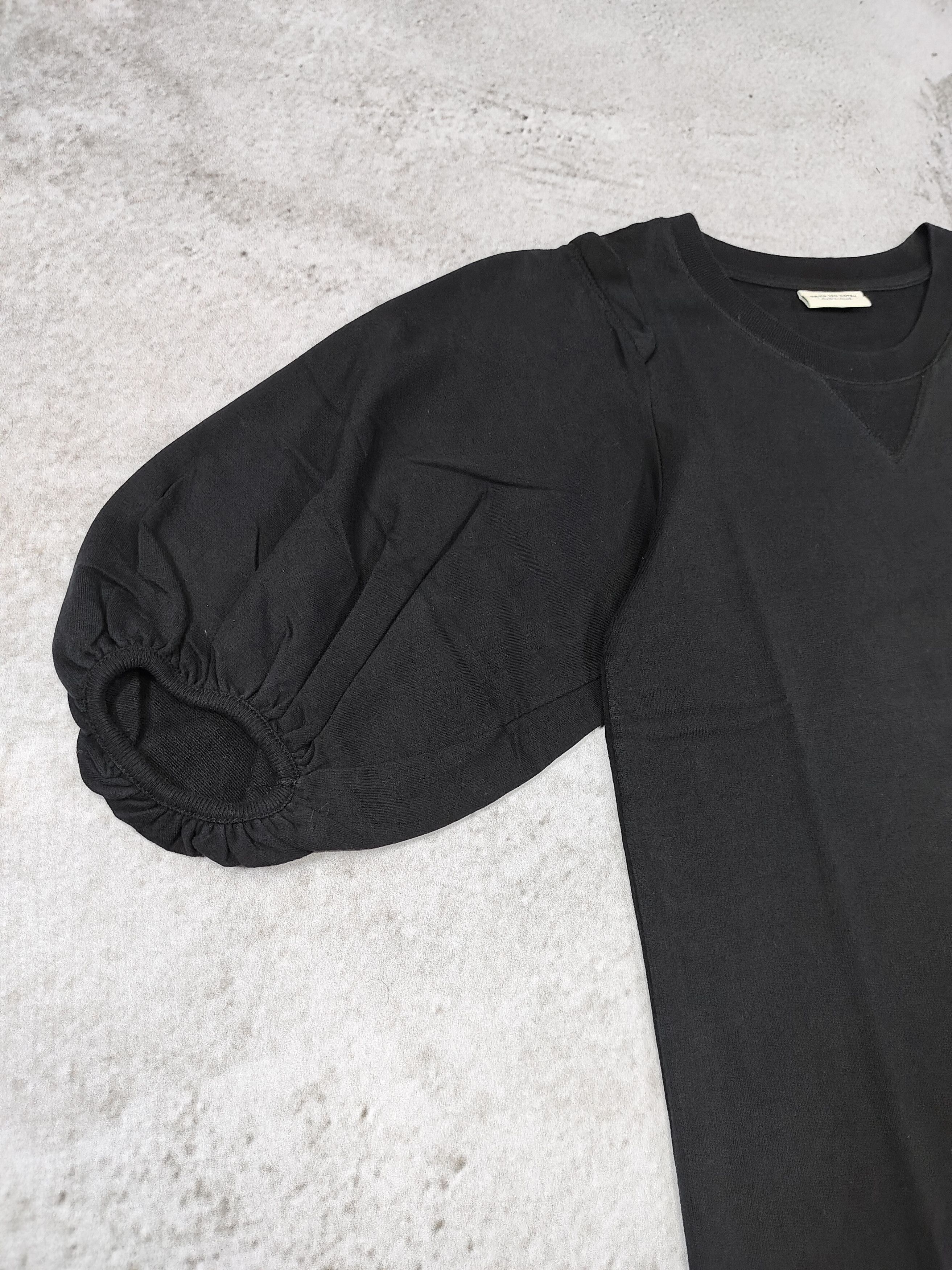 Dries Van Noten Dries Van Noten- Minimalist Structured Balloon Sleeve Tshirt Size S / US 4 / IT 40 - 8 Thumbnail