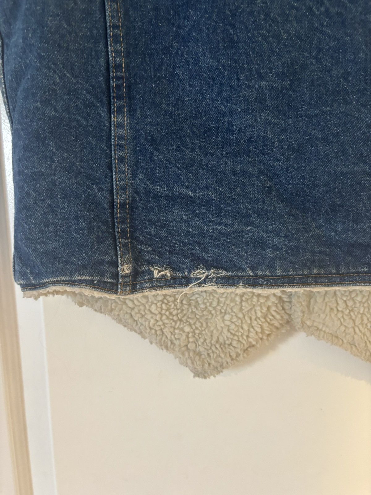 Levi's Levis Denim vest with sherpa lining Size US L / EU 52-54 / 3 - 4 Thumbnail