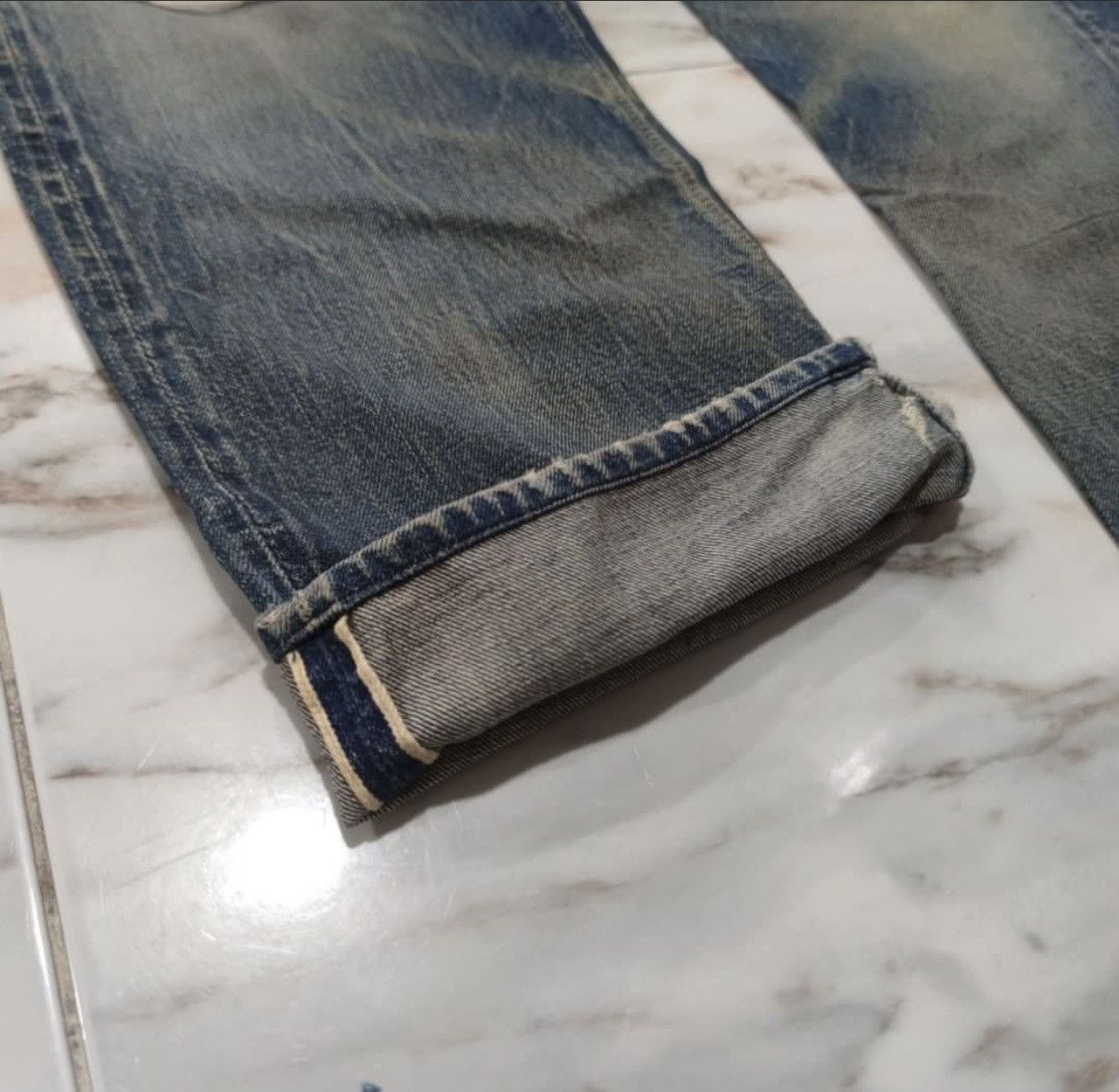 Warehouse × Warehouse & Co. Vintage Warehouse Selvedge Jeans distressed Size US 31 - 5 Thumbnail