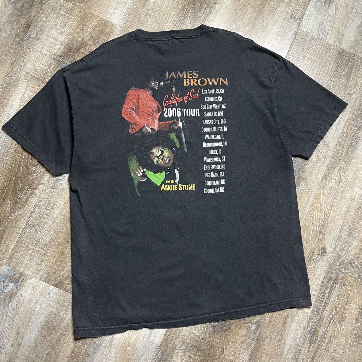 AAA 2006 James Brown Vintage Band Tee Shirt Mens 2XL Tour Rap Size US XXL / EU 58 / 5 - 2 Thumbnail