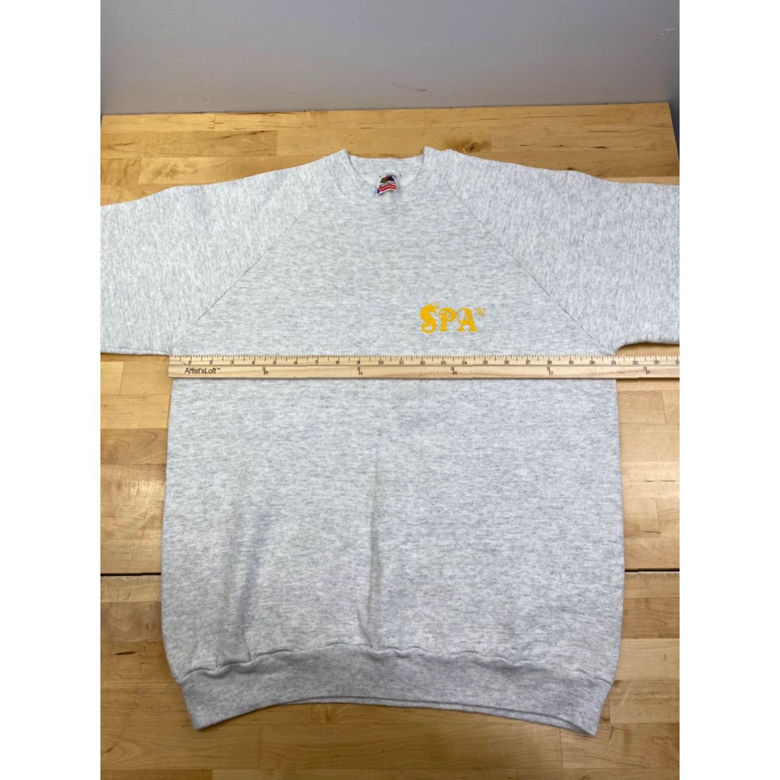 Fruit Of The Loom VINTAGE Pirates of the Carribean Pullover Sweater Adult L Gray USA Size US L / EU 52-54 / 3 - 7 Thumbnail