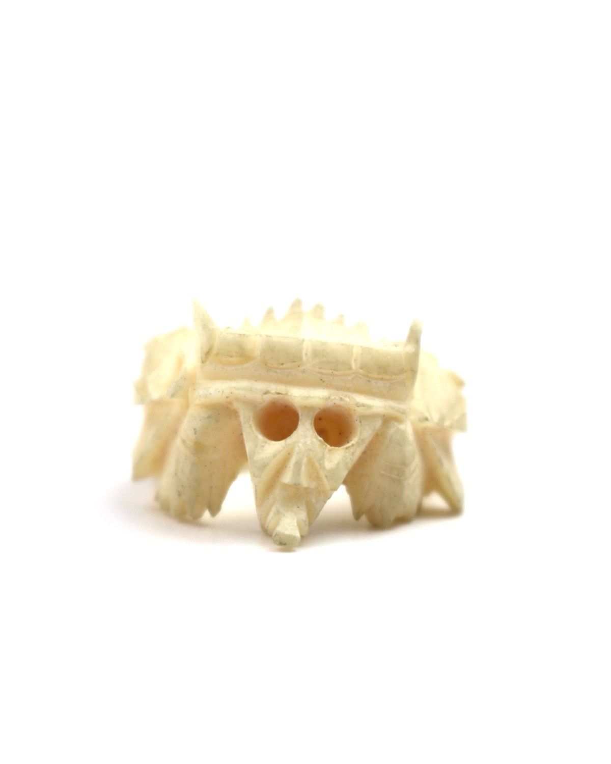 If Six Was Nine 1990S HAND-CARVED FISH BONE SKULL RING Size ONE SIZE - 5 Thumbnail