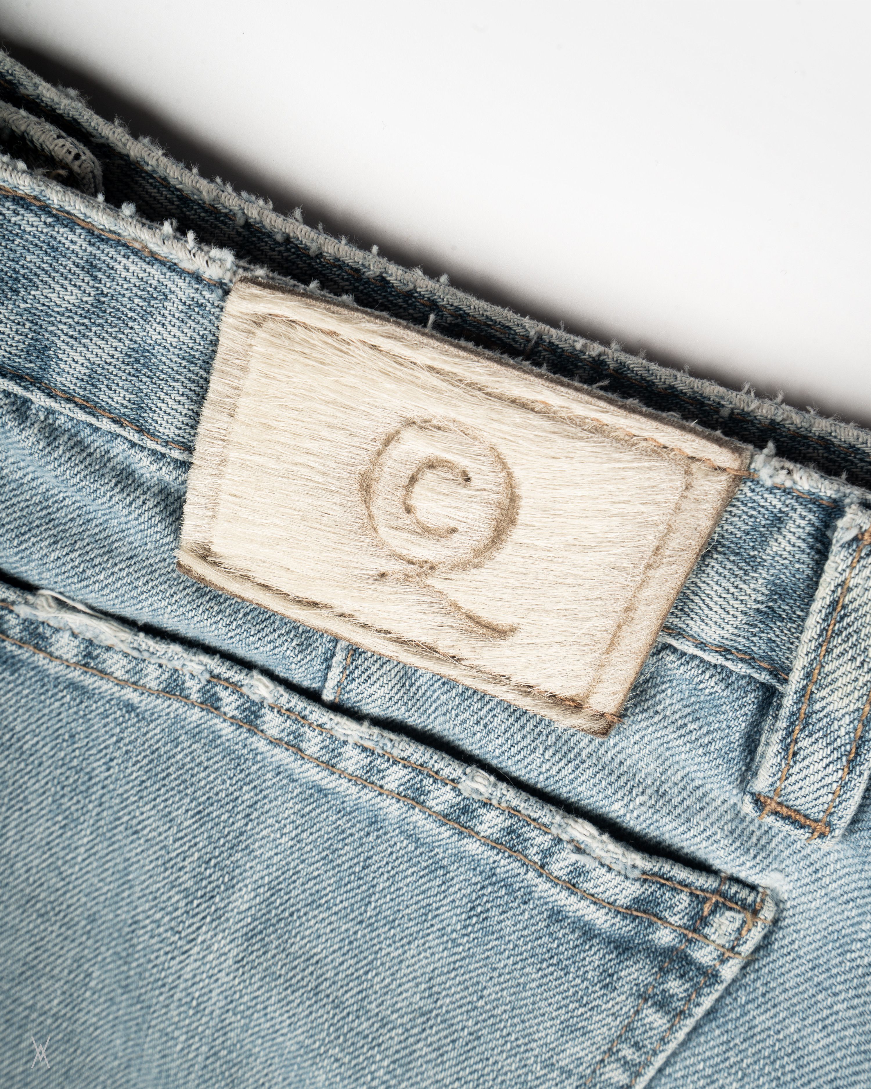 Alexander McQueen Alexander McQueen SS04 “Deliverance” Denim Trumpet Skirt Size 27" / US 4 / IT 40 - 3 Thumbnail