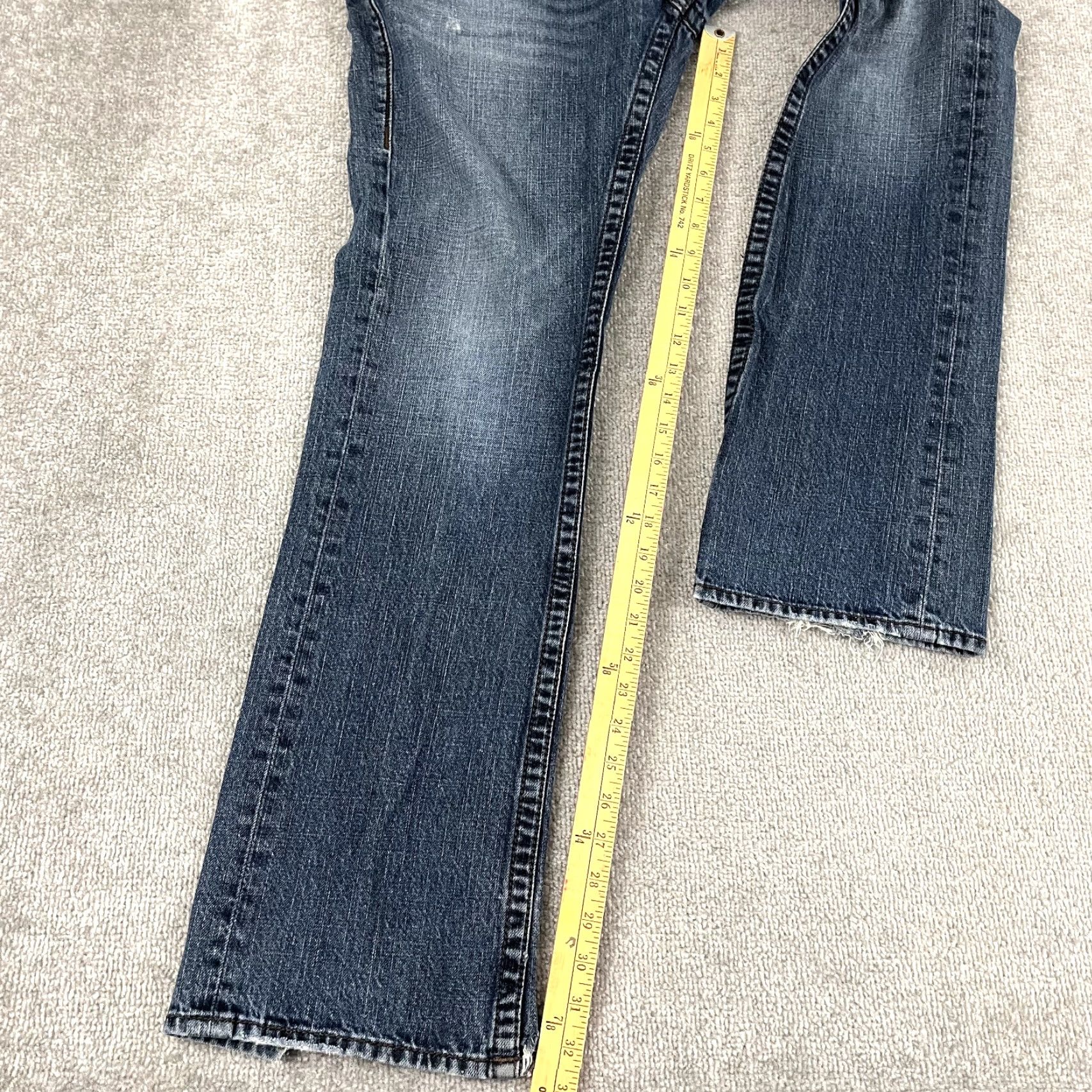 True Religion VINTAGE No, True Religion Jeans Mens 32 x 33 Bobby Distressed Denim Hip Hop 90s Mens Jeans Blue 32x33 Size US 32 / EU 48 - 6 Thumbnail