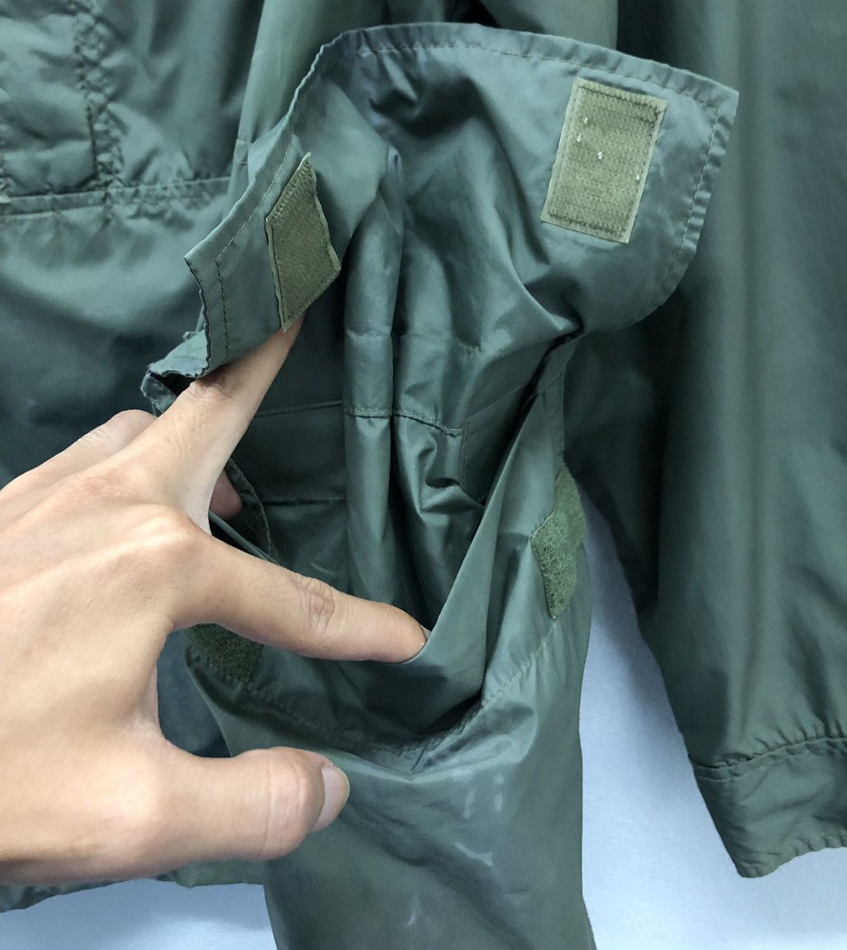 Japanese Brand Hiromichi Nakano Olive Green Pullover Windbreaker Size L Size US L / EU 52-54 / 3 - 10 Thumbnail