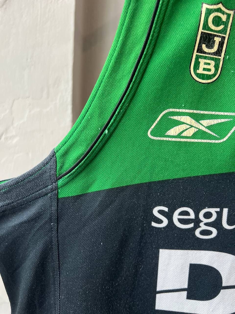 Reebok 2006/07 JOVENTUT BADALONA SPAIN HONE BASKETBALL JERSEY RARE Size US S / EU 44-46 / 1 - 7 Thumbnail