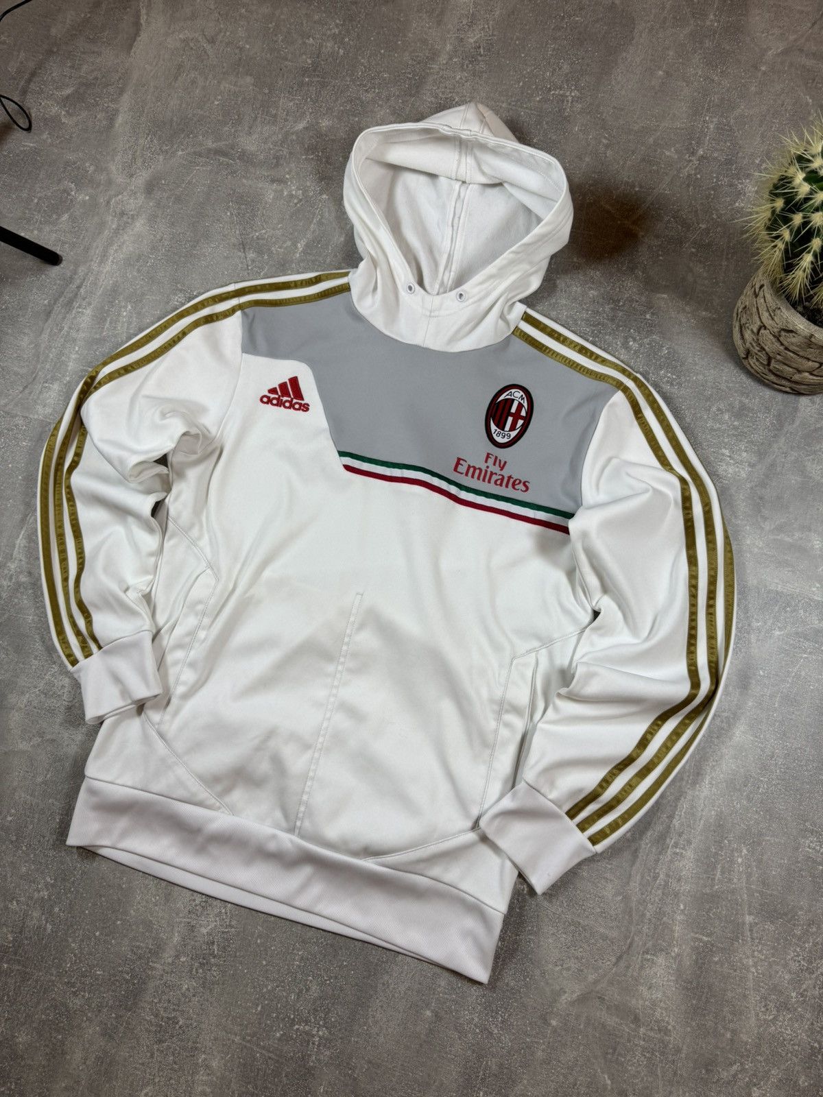 Adidas Vintage Adidas Milan Hoodie Sweatshirt Size US L / EU 52-54 / 3 - 3 Thumbnail