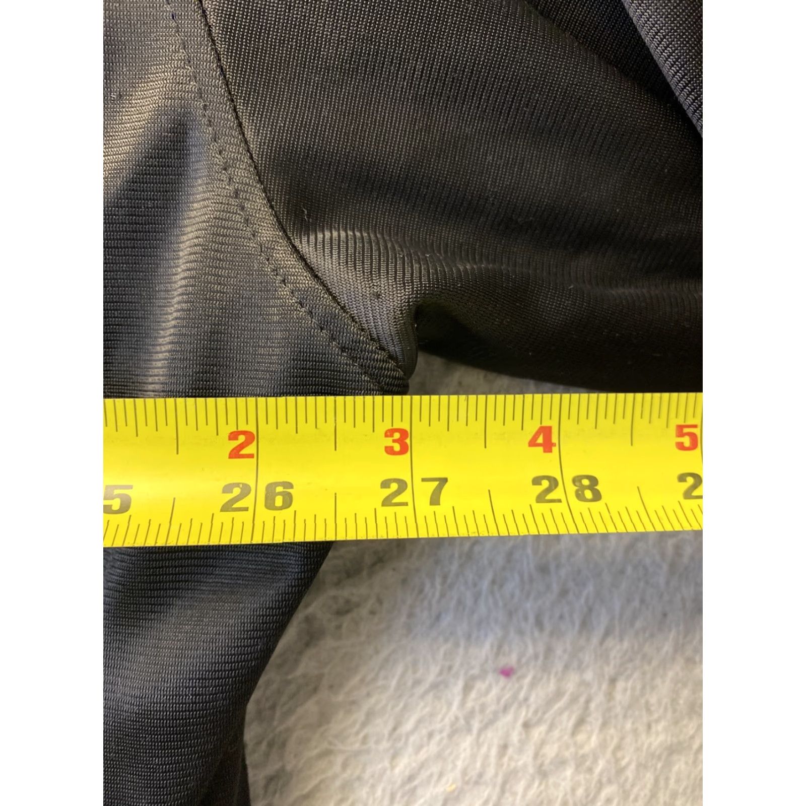 Vintage Victory Outfitters Sweater Mens 2XL Black Zip Pullover Sweatshirt Full Zip Black /98-52 All Seasons Pockets Zipper Knit Polyester Windbreaker? Size US XXL / EU 58 / 5 - 5 Thumbnail
