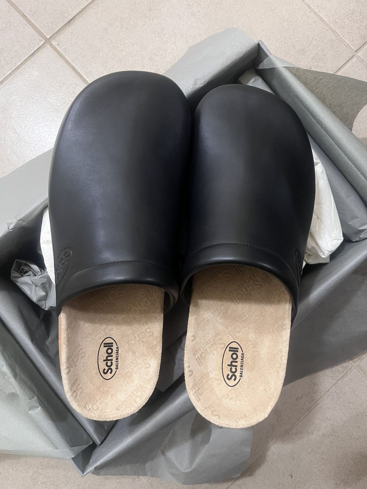 Balenciaga × Scholl Men’s Calfskin Flat Mule Sz 43(10us) Size US 10 / EU 43 - 11 Thumbnail
