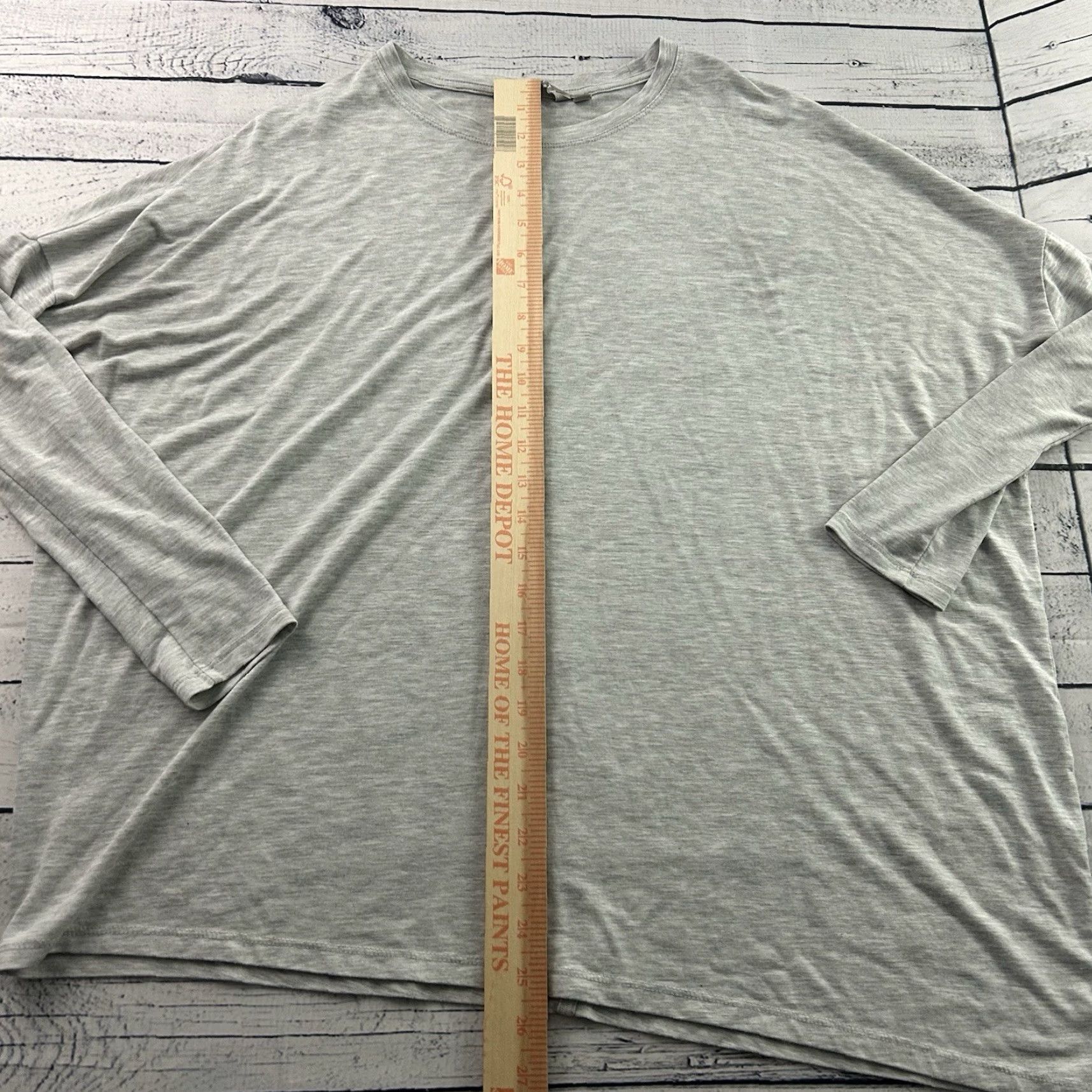 Athleta Athleta Oversized Gray Blouse Women's Small Relaxed Cloudlight Top Size S / US 4 / IT 40 - 3 Thumbnail