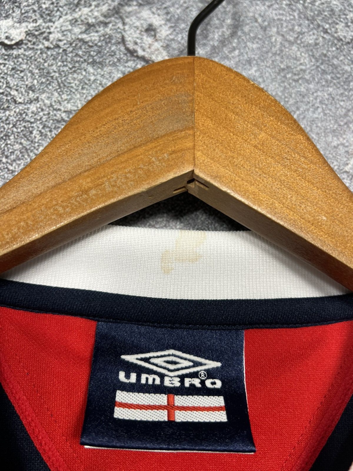 Umbro Vintage 2000s Umbro England Training Jersey T-shirt Size US XL / EU 56 / 4 - 6 Thumbnail
