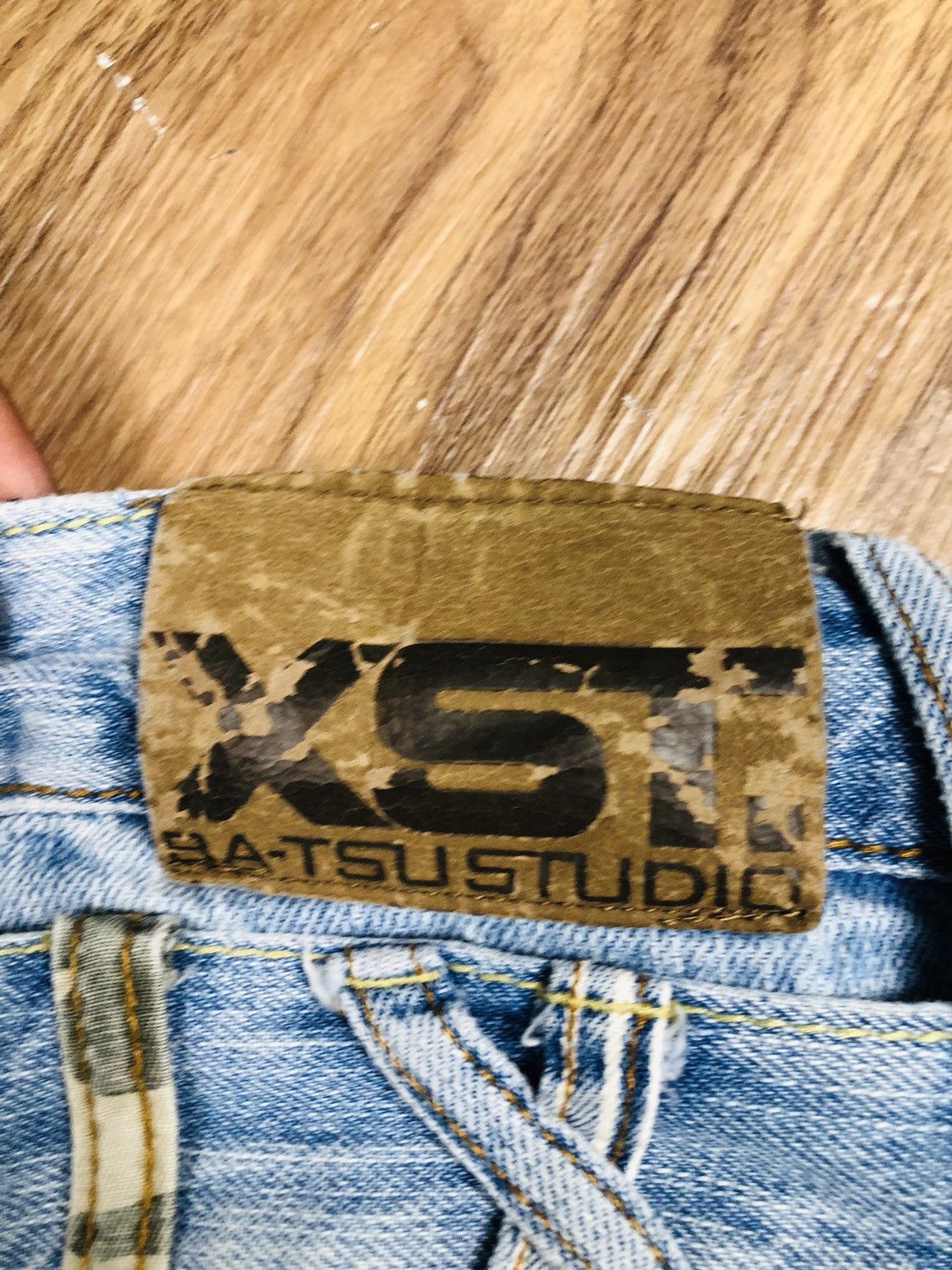 Japanese Brand BA-TSU STUDIO Y2K Reworked Distressed Denim (37) Size US 27 - 19 Thumbnail