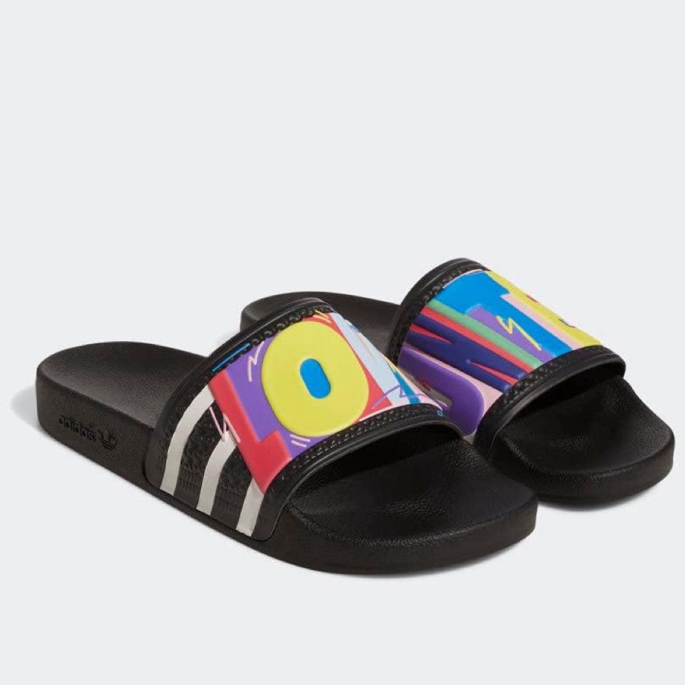 Adidas Adidas Adilette 2.0 Pride Pack Love Unites Slide Size  display picture 3
