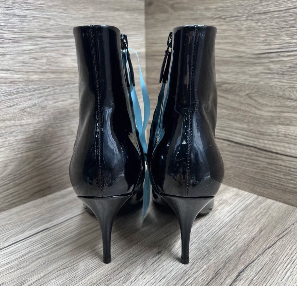 Balenciaga Balenciaga Black & Gold Double B Heeled Ankle Boots J41 Size US 6 / IT 36 - 4 Thumbnail
