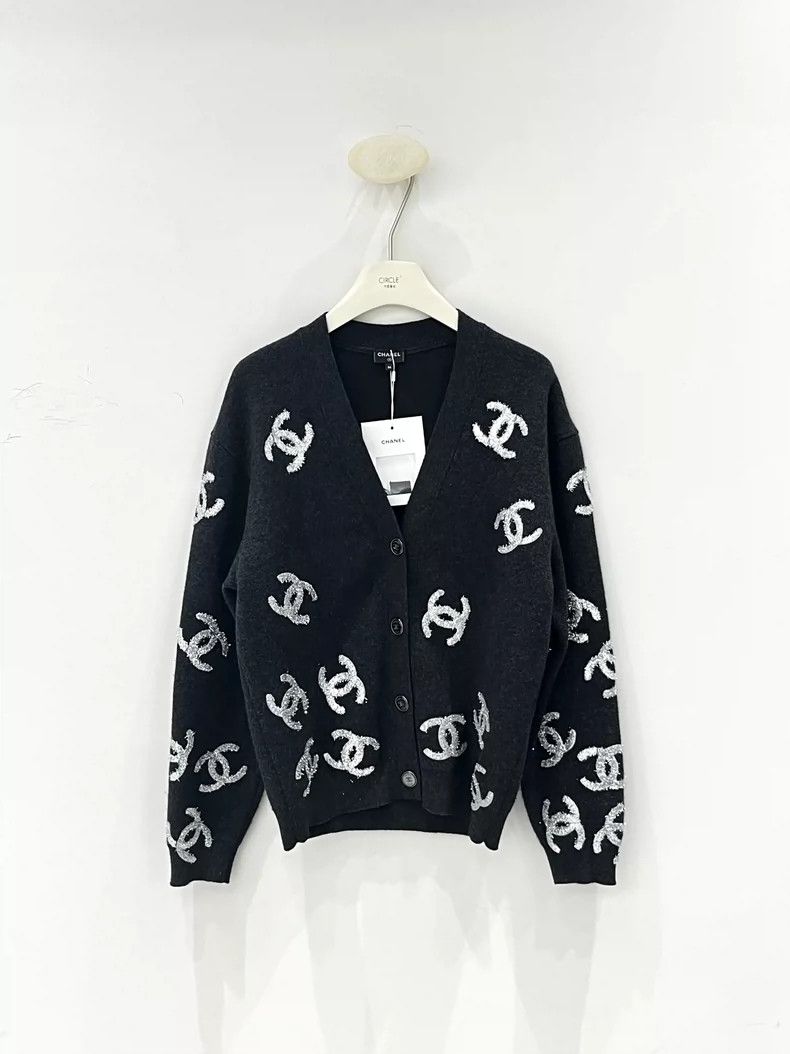 Chanel Chanel Black and gray full logo silver silk cardigan coat Size XS / US 0-2 / IT 36-38 - 1 Thumbnail