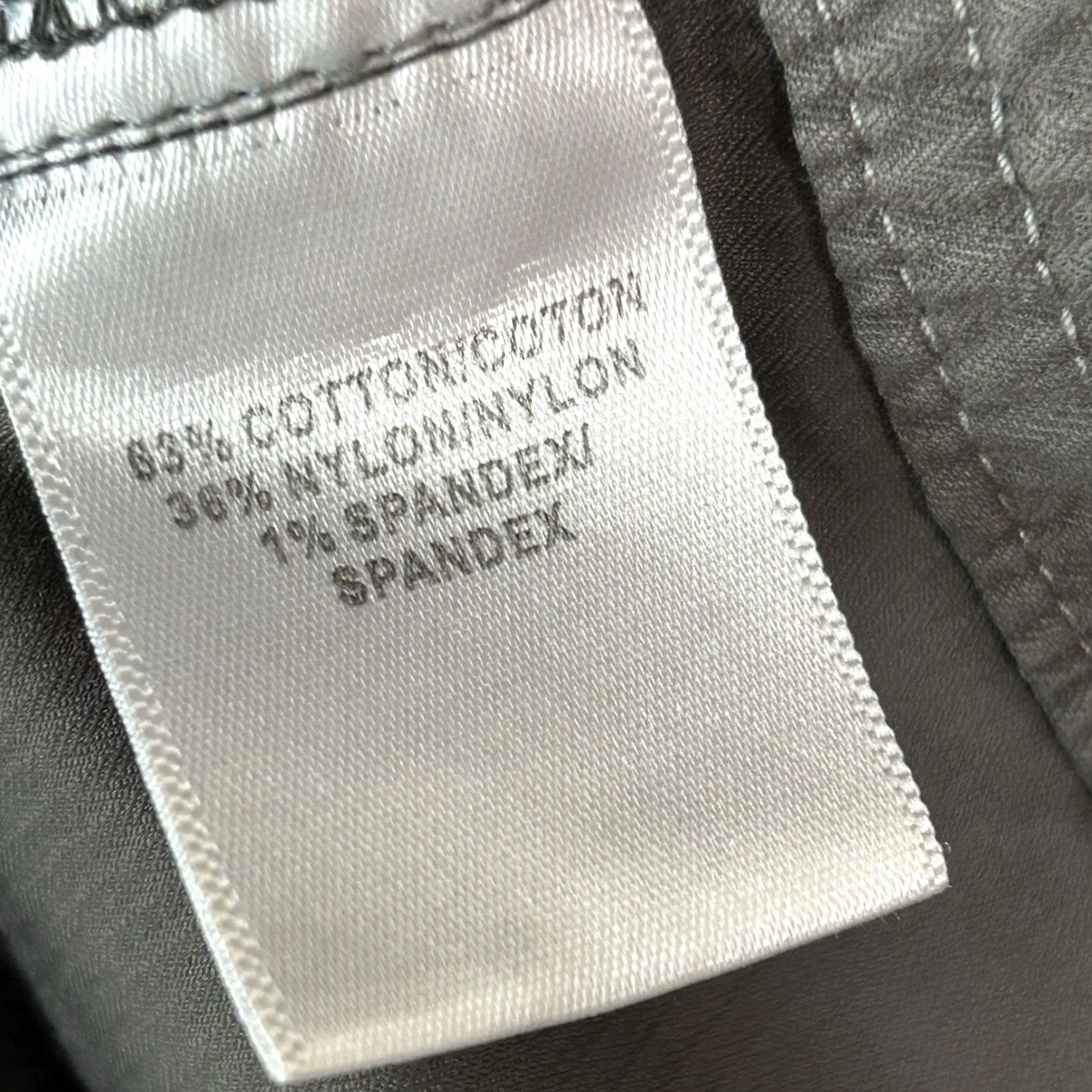 Vintage Kuhl Gray 5” Inseam Shorts Women’s Regular Pull On Pockets Breathable Moisture Wicking Nylon Blend Polyester Shirt? Size 27" / US 4 / IT 40 - 5 Thumbnail