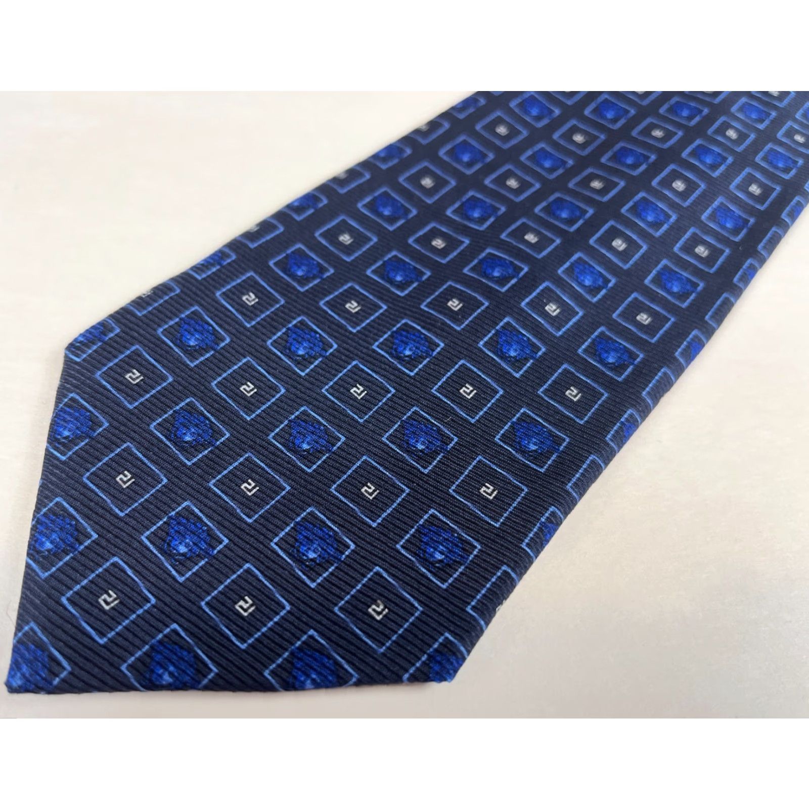 Versace Versace Men’s Luxury Silk Tie Geometric Navy Made in Italy 57"-60" Wide 3.5" Length Mens Silk Tie Geometric Pattern Navy Versace Tie Made in Italy Size ONE SIZE - 4 Thumbnail