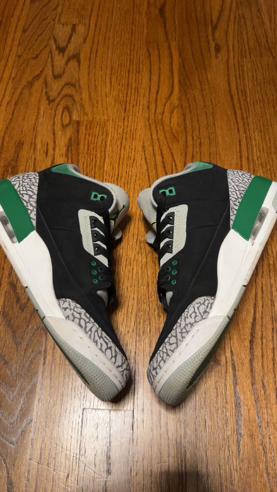 Jordan Brand Air Jordan Retro 3 Pine Green Size US 11 / EU 44 - 3 Thumbnail