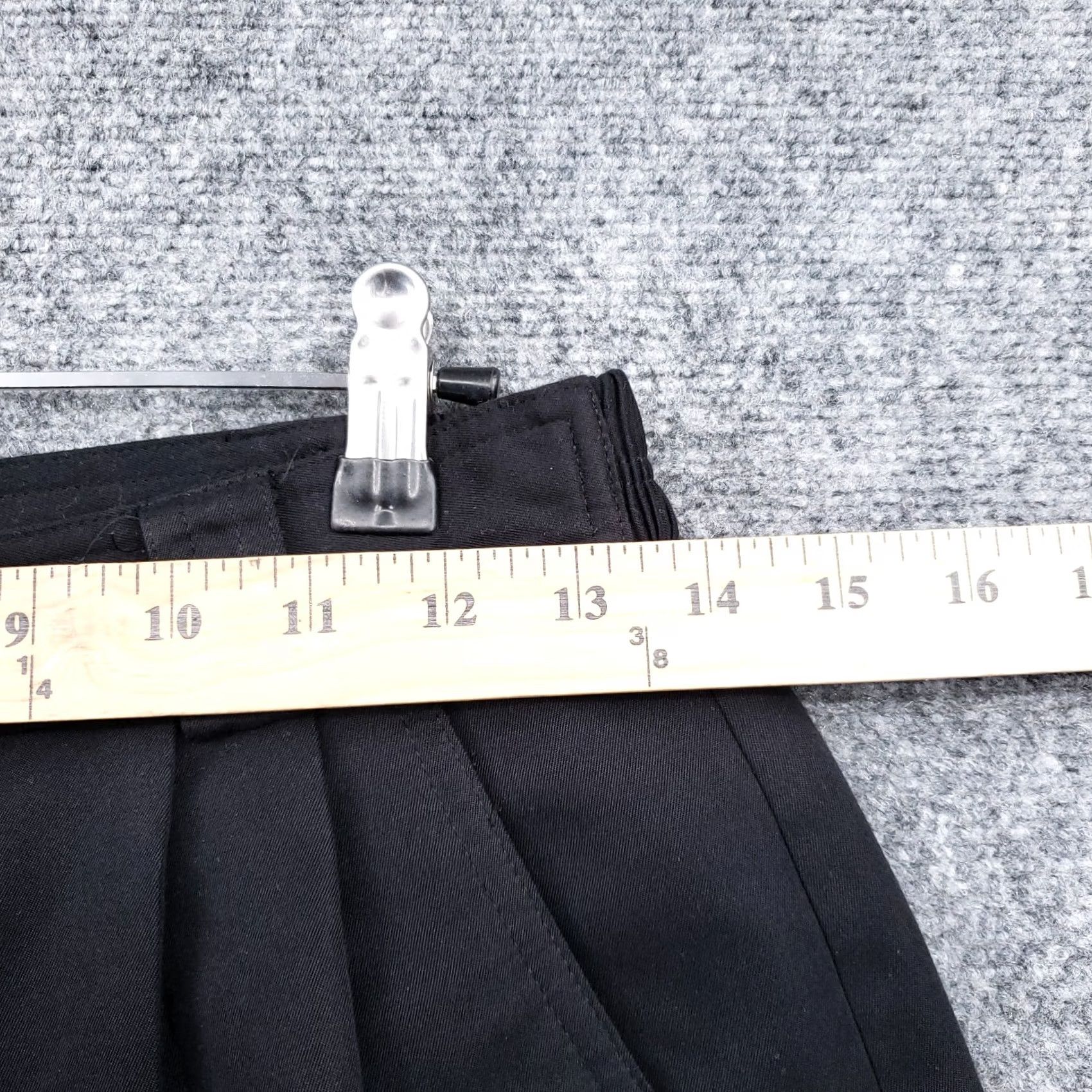 Vintage VINTAGE Lily's Of Beverly Hills Shorts Women 8 Black Mom High Rise Pleated Zip Fly Dark Size 30" / US 8 / IT 44 - 7 Thumbnail