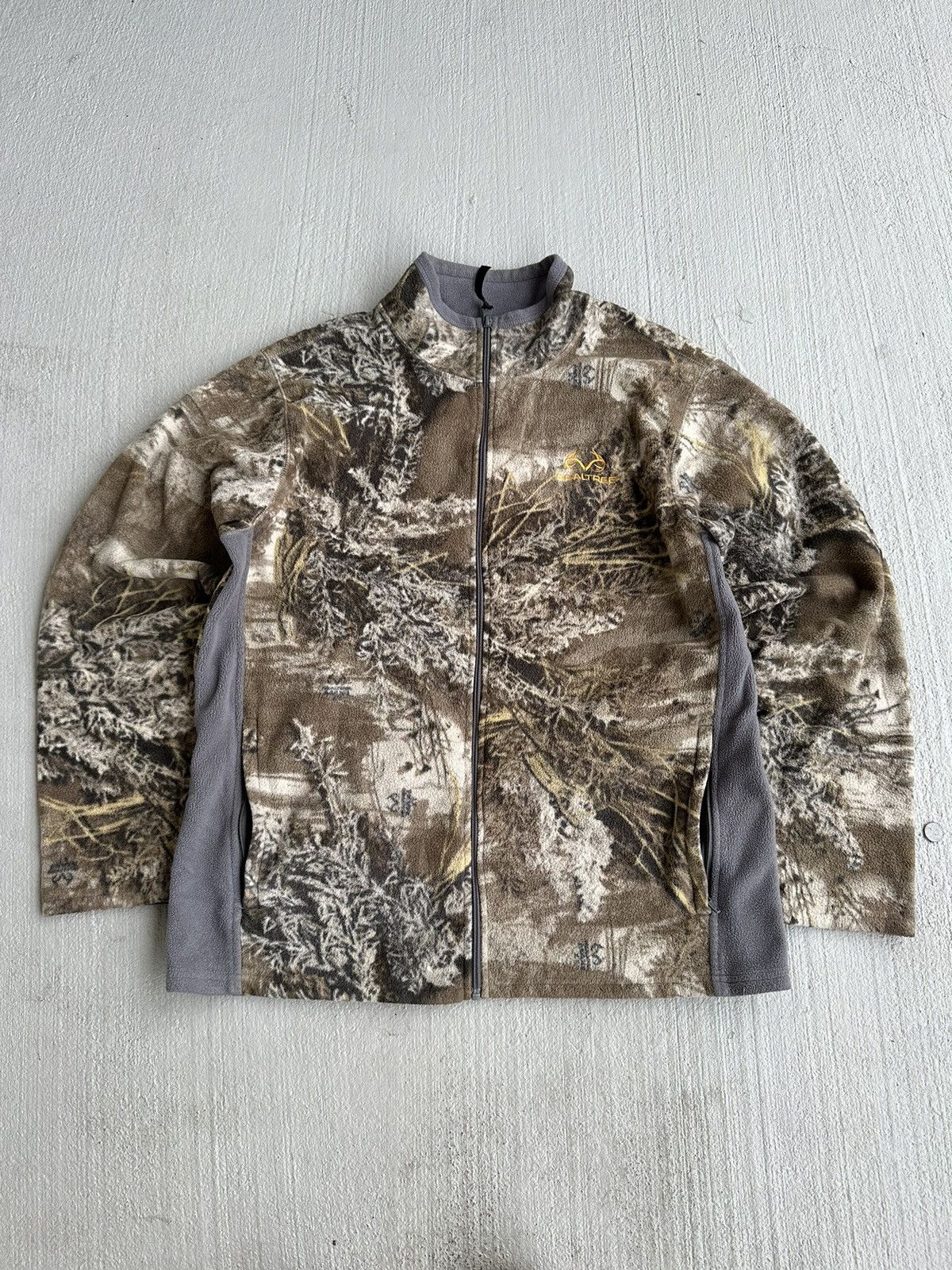 Other Vintage Real Tree Camouflage Sweatshirt Size US L / EU 52-54 / 3 - 1 Thumbnail