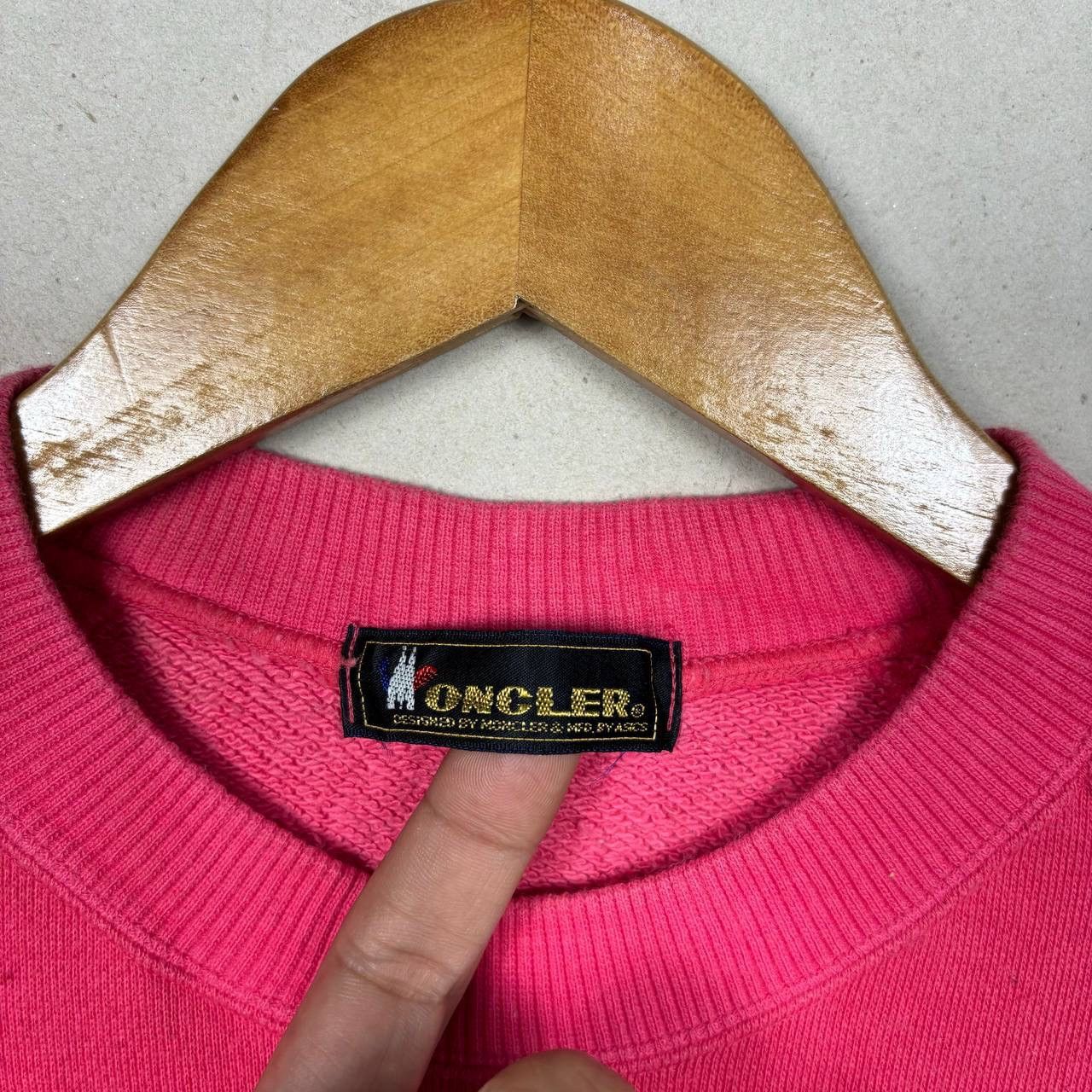 Moncler Vtg 80s Moncler x Asics France Ski Team Sweatshirt Pink L Size US S / EU 44-46 / 1 - 4 Thumbnail