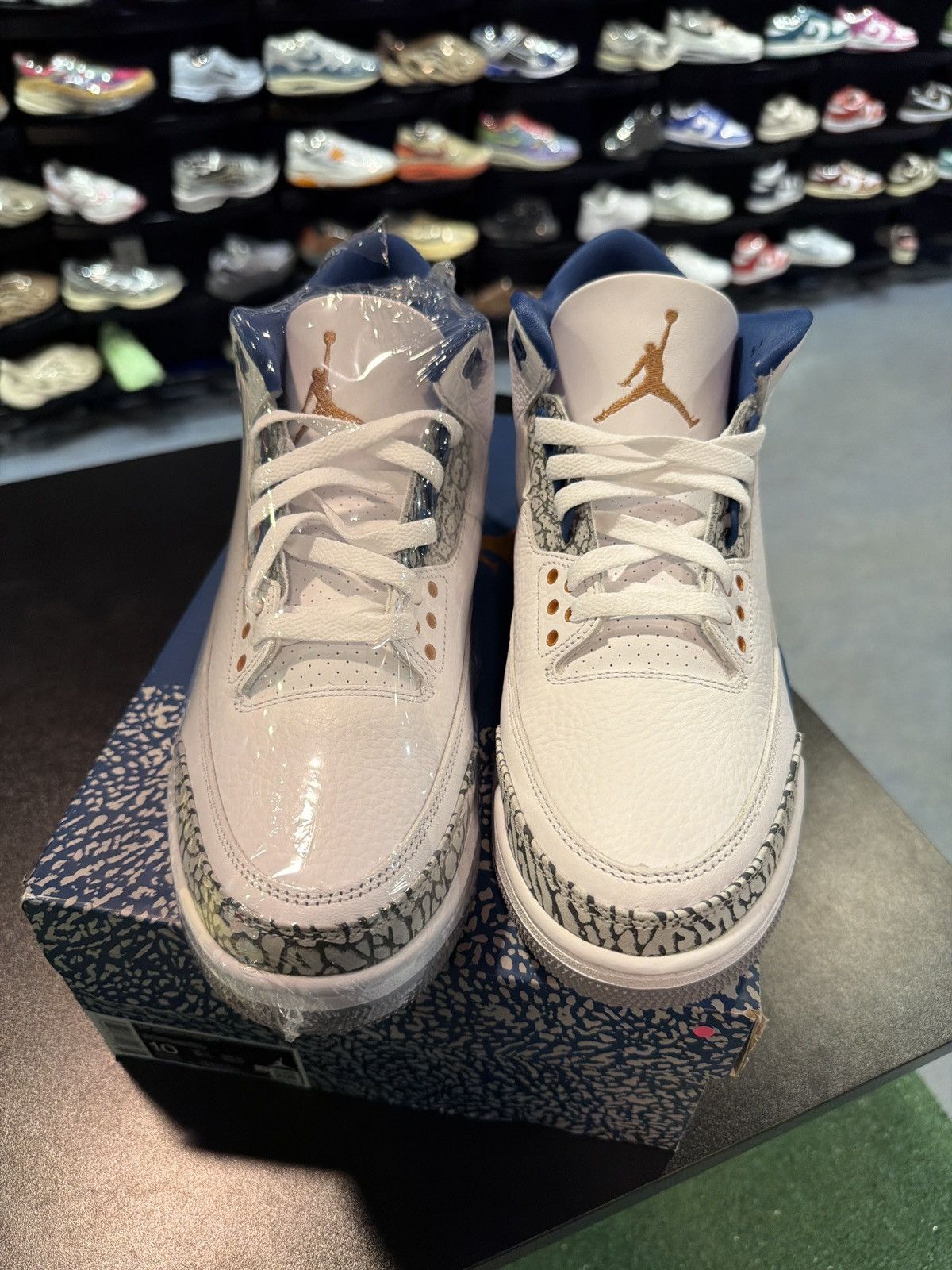 Jordan Brand Jordan 3 Wizards Size-10 Brand New Quick Shipping Size US 10 / EU 43 - 3 Thumbnail