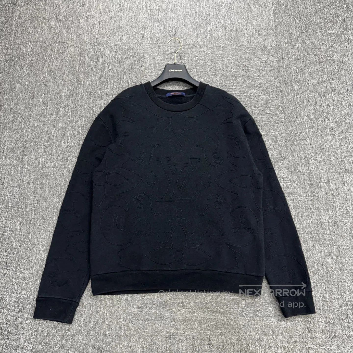 Louis Vuitton louis vuitton monogram sweatshirt in dark color. Size US L / EU 52-54 / 3 - 1 Thumbnail