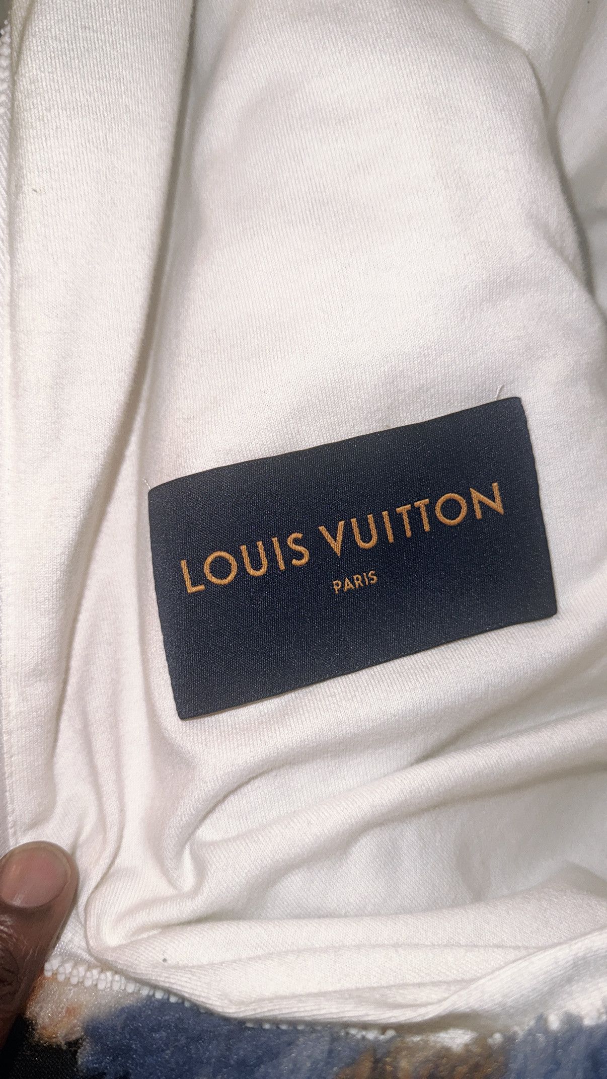 Louis Vuitton Louis Vuitton camo fleece Size US M / EU 48-50 / 2 - 3 Thumbnail