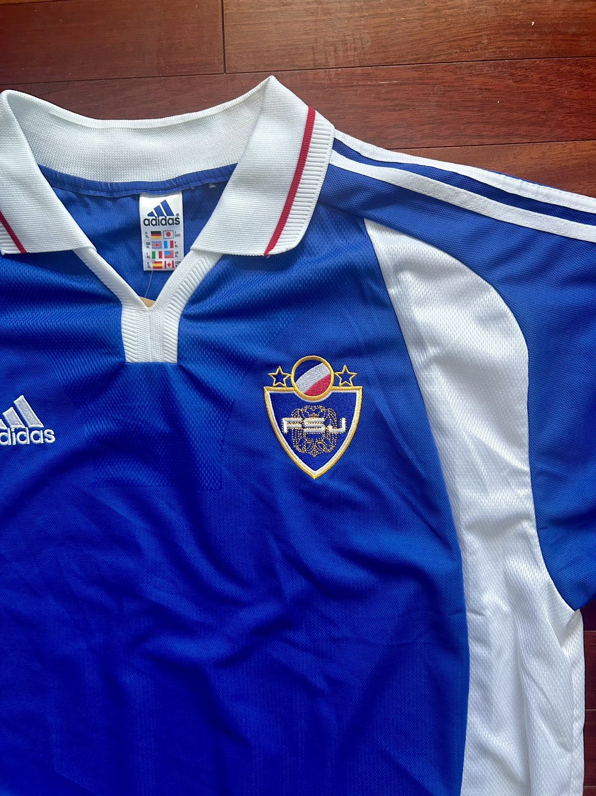 Adidas 2000-01 Yugoslavia Home Shirt (XL) Size US XL / EU 56 / 4 - 2 Thumbnail