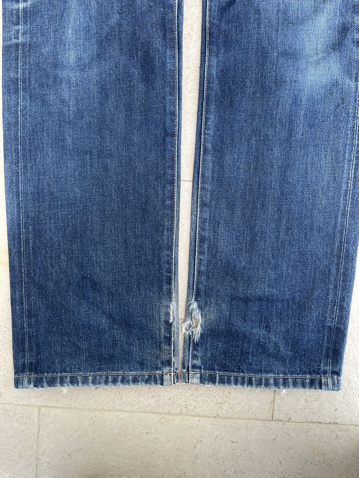 Japanese Brand × Jean × Uniqlo 🔥Uniqlo Jeans Selvedge Distressed Denim W35🔥 Size US 35 - 5 Thumbnail