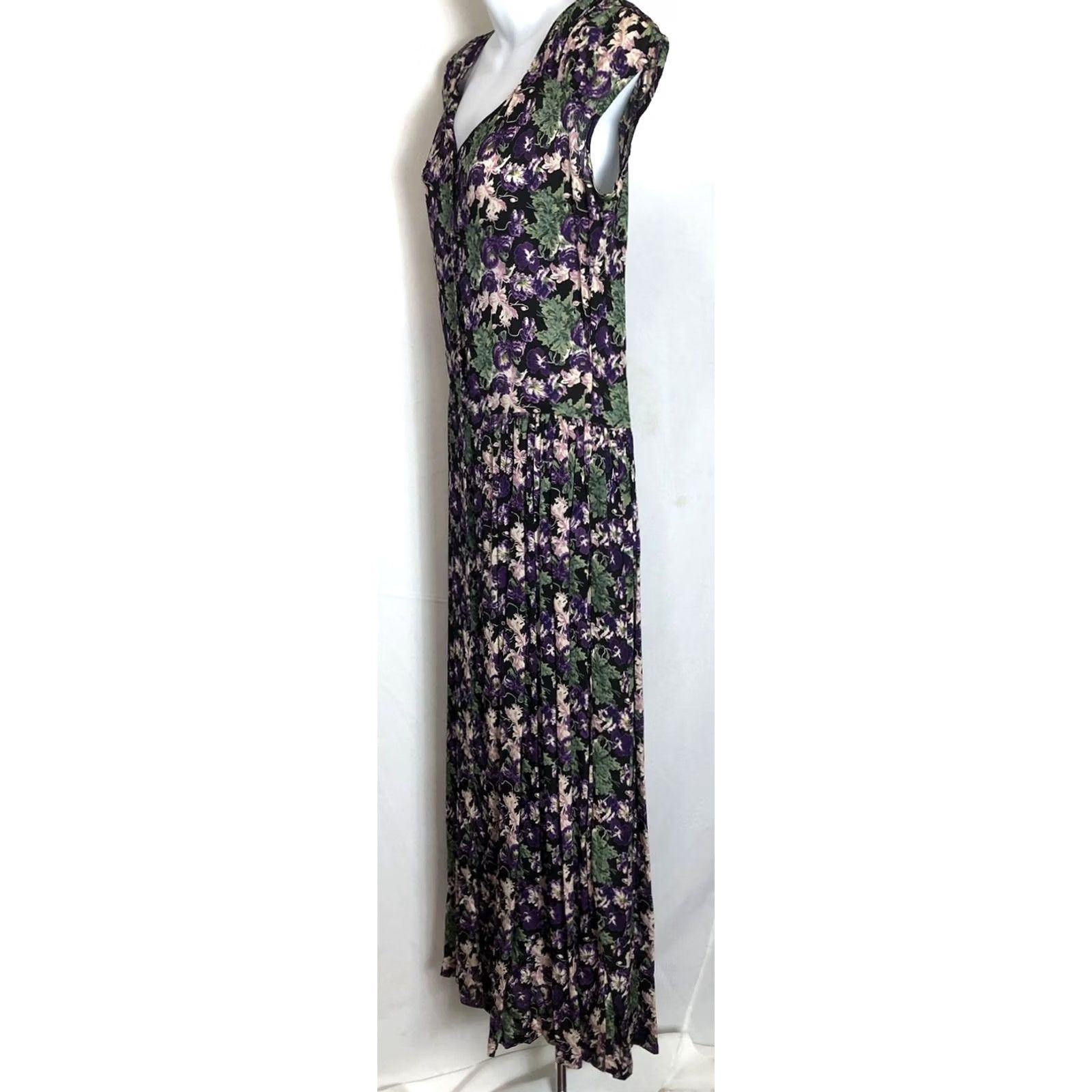 Vintage VINTAGE Paris Maxi dress Purple 7 floral Ruffle Ruched sleeve Garden Tea cottage Dress Ladies Purple Floral 80s Vintage Size M / US 6-8 / IT 42-44 - 6 Thumbnail