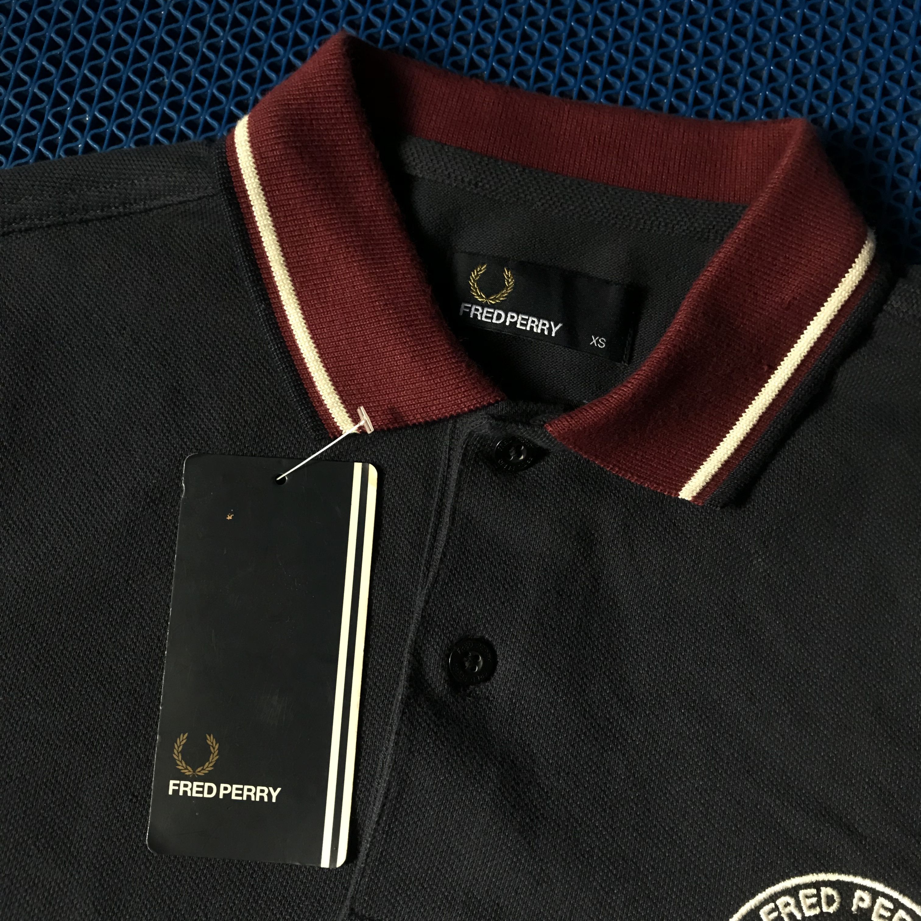 Fred Perry FRED PERRY X IZZUE COLOUR BLOCK POLO DARK CARBONL Size US XS / EU 42 / 0 - 4 Thumbnail
