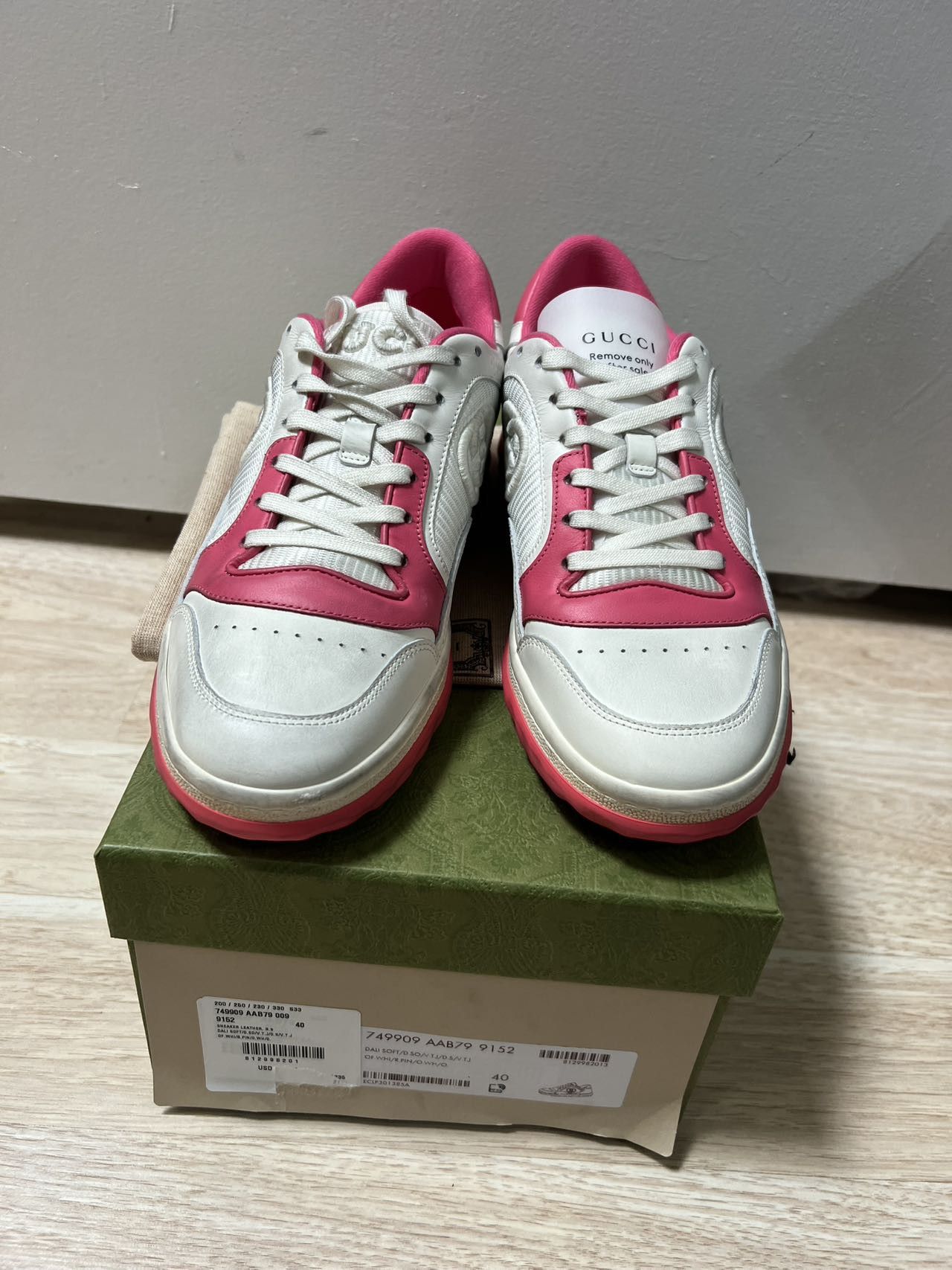 Gucci Gucci MAC80 Sneaker 'Off White Pink' 749909-AAB79-9152 Size US 10 / IT 40 - 4 Thumbnail