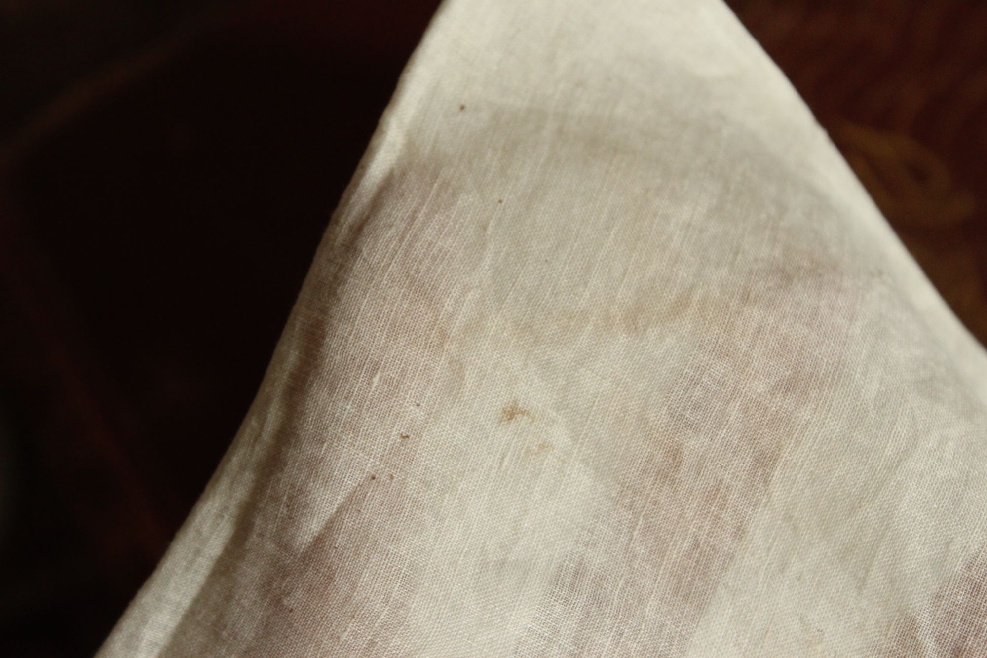 Vintage Vintage 1930s Handkerchief, Hand Plant Dyed Vintage Hankie Size ONE SIZE - 10 Thumbnail