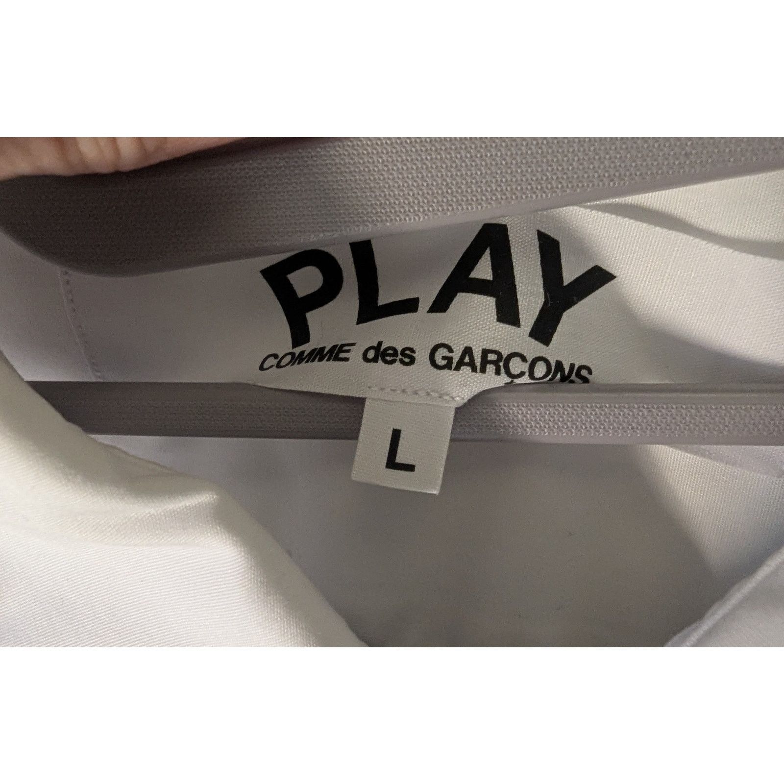 Comme des Garcons PLAY Comme des Garçons PLAY White Button Down Size US L / EU 52-54 / 3 - 4 Thumbnail