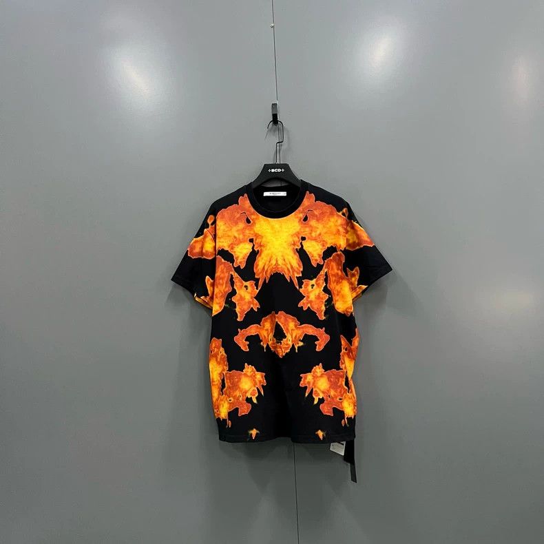 Givenchy Givenchy Flame Print Short Sleeve, Size S Size US S / EU 44-46 / 1 - 1 Thumbnail