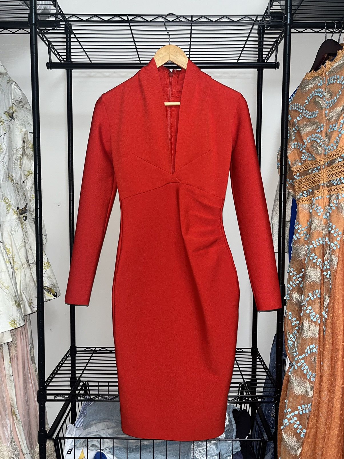 Red Midi Dress with V-Neck and Waist Tie