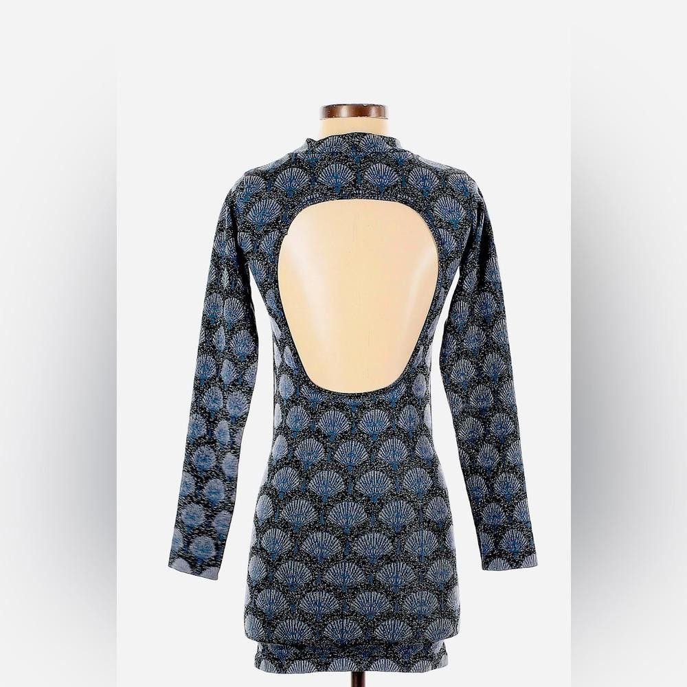 Zara ZARA Jacquard Dress Seamless Glittery Thread cut out dress Size XS / US 0-2 / IT 36-38 - 2 Thumbnail