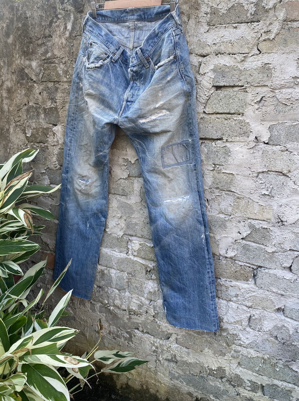 Spellbound Spellboud Domingo 90s Ripped Thrashed Jeans Size US 34 / EU 50 - 1 Thumbnail