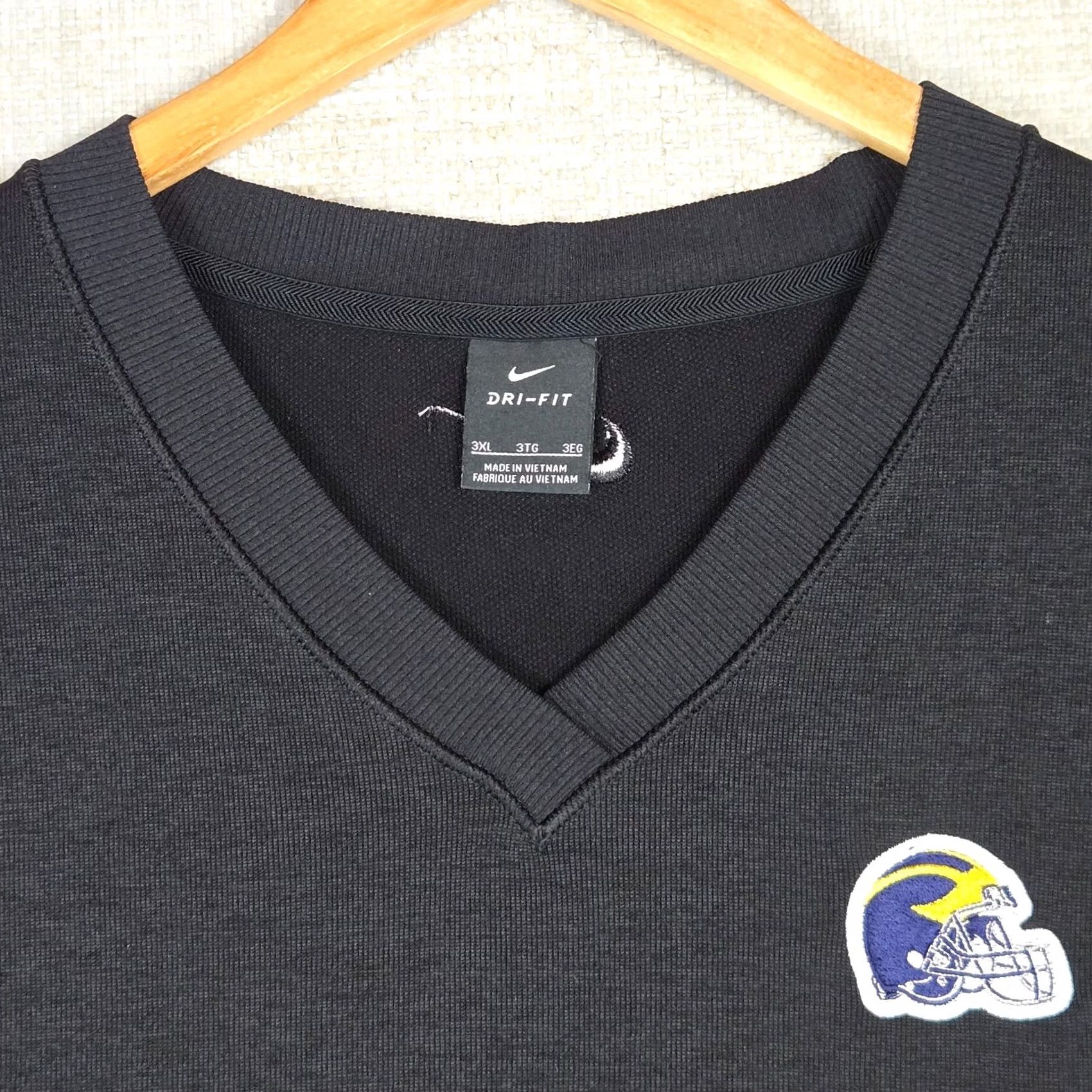 Nike NIKE Michigan Football Vest Dri-Fit Pullover Mens 3XL Charcoal Gray Windbreaker Sweatshirt Shaped for Golf, Casual, Football Product Size US XXL / EU 58 / 5 - 3 Thumbnail