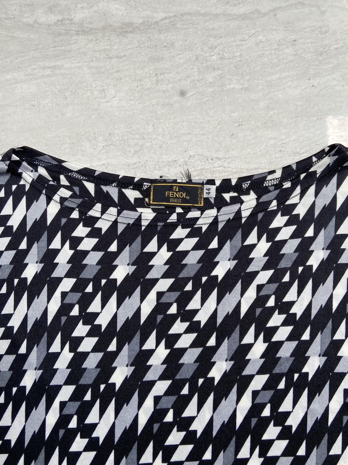 Fendi FENDI Motive T-shirt Size US XXS / EU 40 - 10 Thumbnail