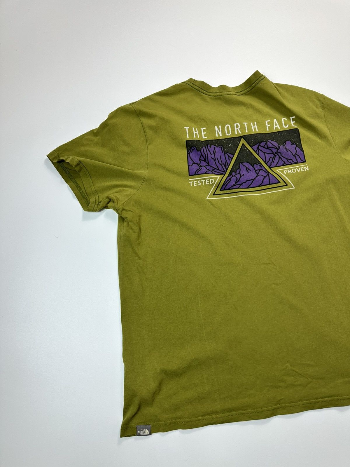 The North Face The North Face Graphic Print T-shirt Men's Back Size US L / EU 52-54 / 3 - 7 Thumbnail