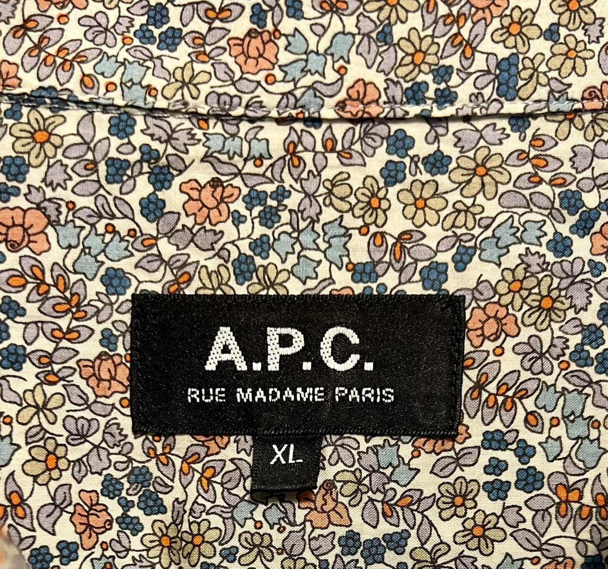 A.P.C. × Designer Authentic A.P.C. Rue Madame Paris vine floral grapes shirt X Size US XL / EU 56 / 4 - 3 Thumbnail