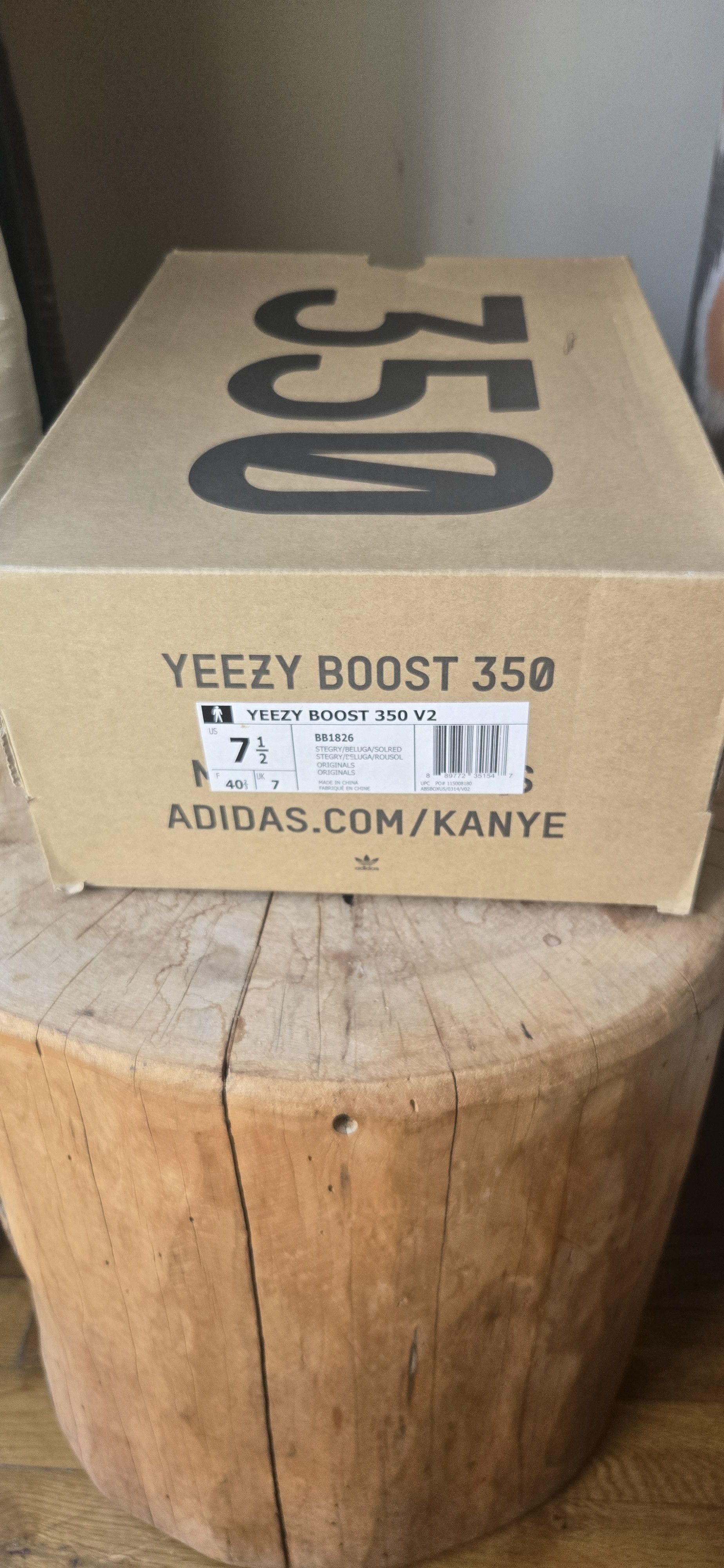 Adidas × Yeezy Yeezy Boost 350 Beluga Size US 7.5 / EU 40-41 - 9 Thumbnail