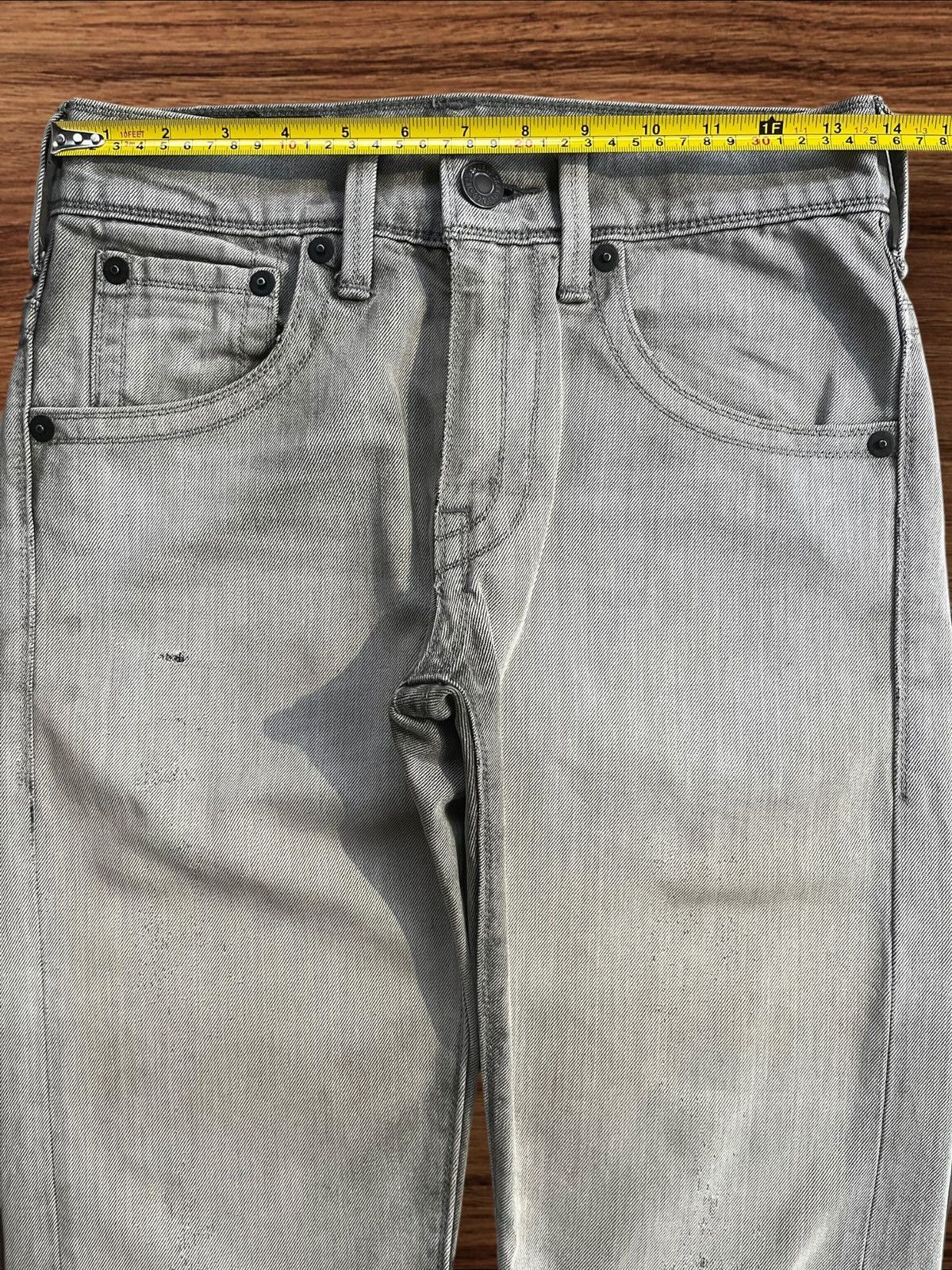 Levi's × Levi's Vintage Clothing Vintage Y2K Levi’s Grey Wash Distressed Slim Straight Jeans Size US 28 / EU 44 - 13 Thumbnail