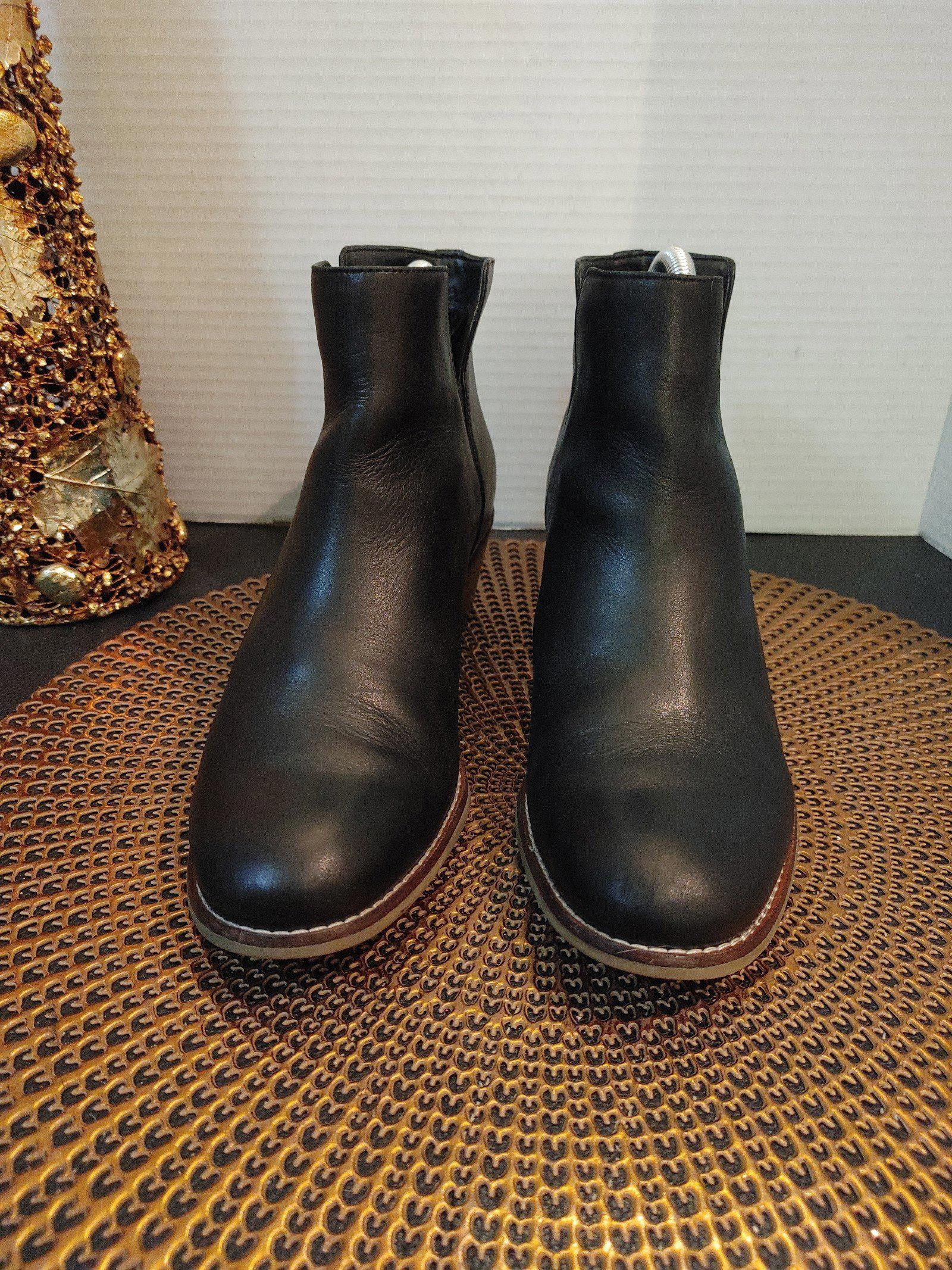 Cole Haan Cole Haan Laina Leather Booties Size 8.5B Size US 8.5 / IT 38.5 - 2 Thumbnail