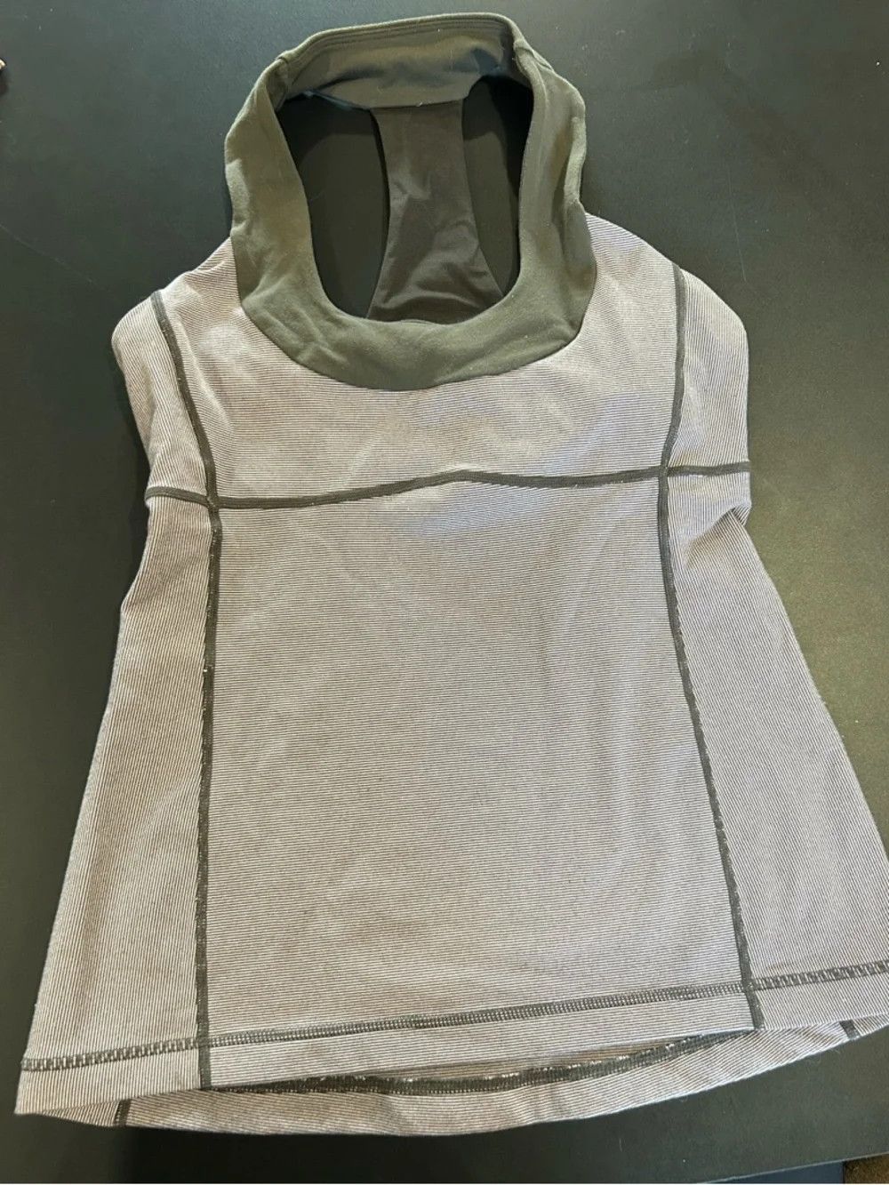 Lululemon Sleeveless Cowl Neck Athletic Tank with Olive Trim Size S / US 4 / IT 40 - 2 Thumbnail