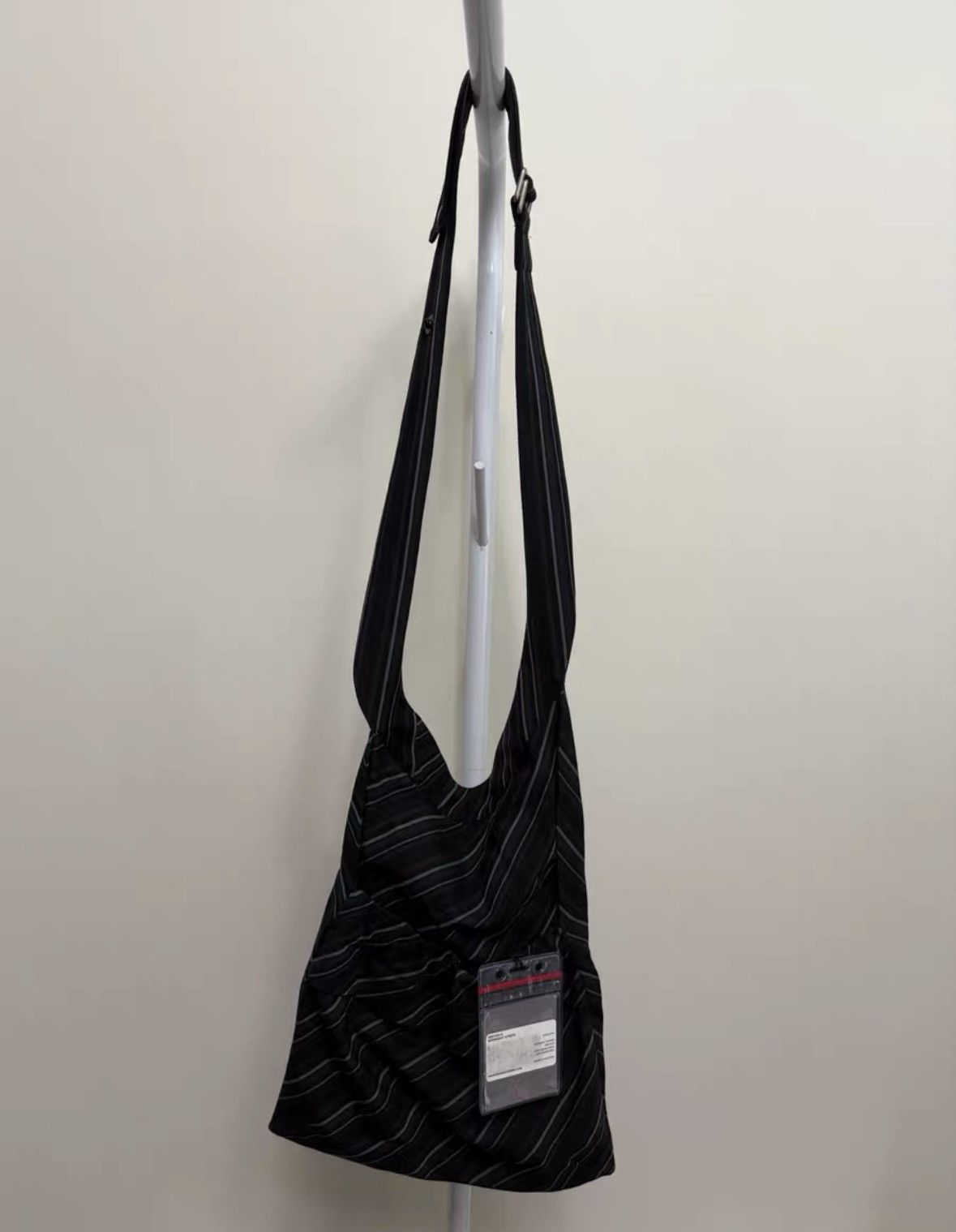 Kiko Kostadinov Sling bag hair bag